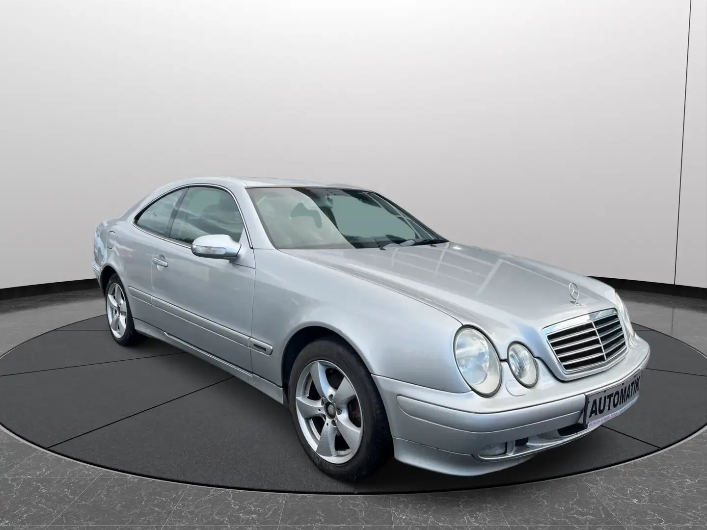 Mercedes-Benz CLK 200 Coupe Elegance Plateado - 1