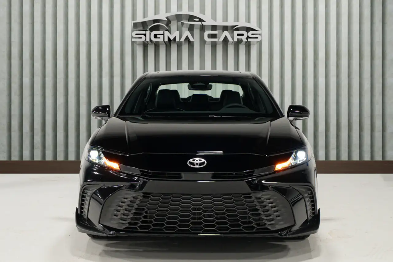 Toyota Camry photo Toyota Camry