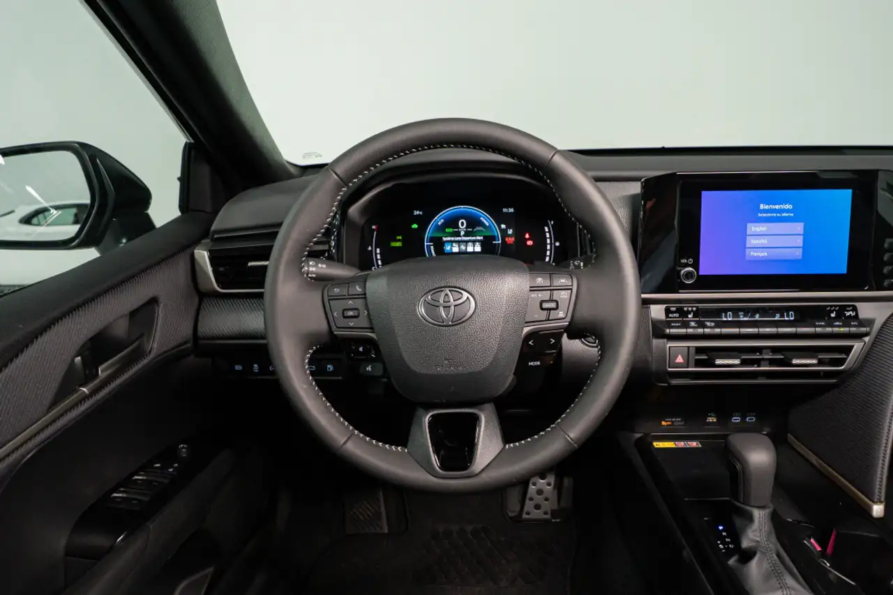 Toyota Camry photo Toyota Camry
