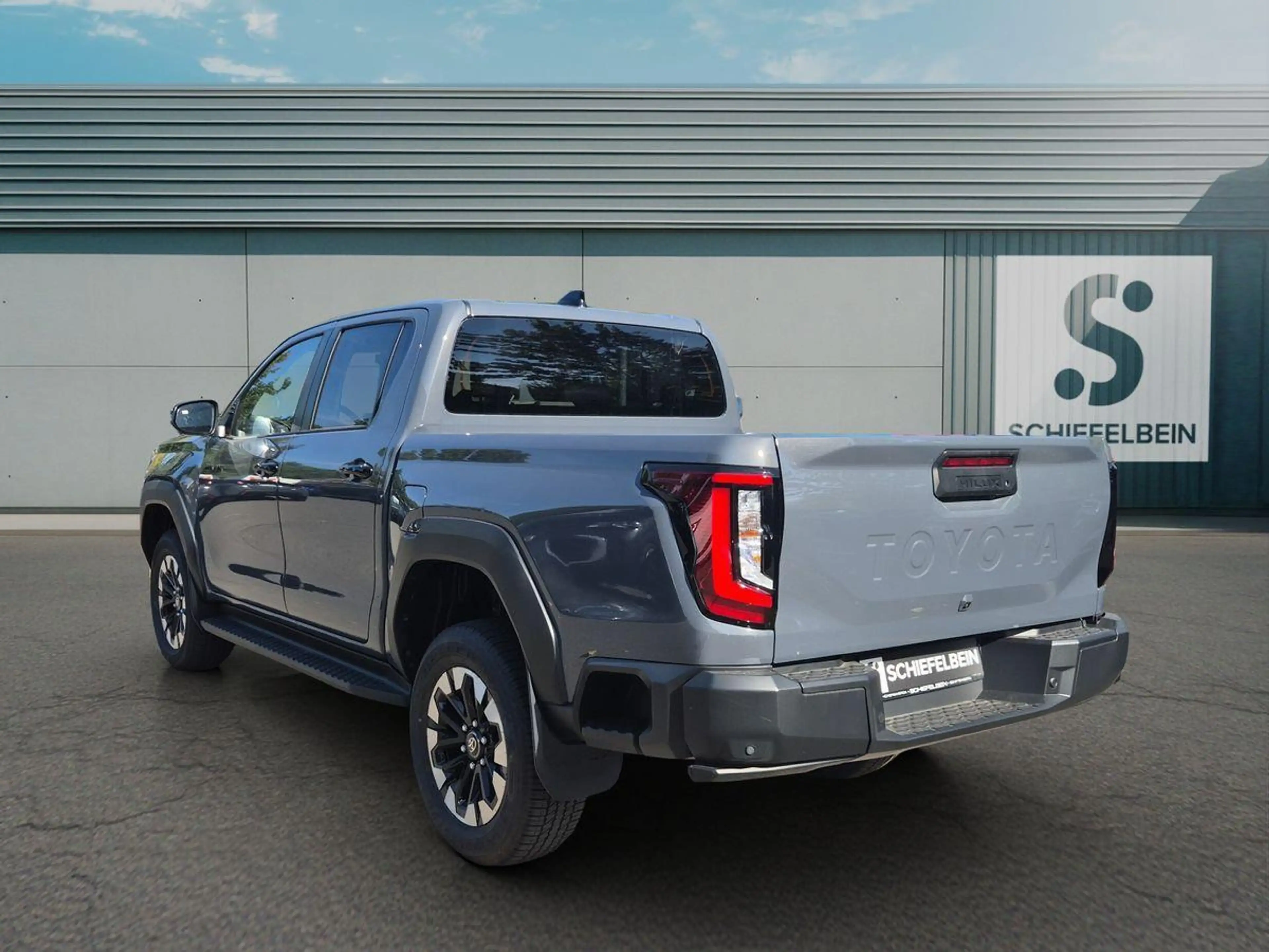 Toyota Hilux NG Hilux Double Cab 2,8 Mild Hybrid Executive — photo 6
