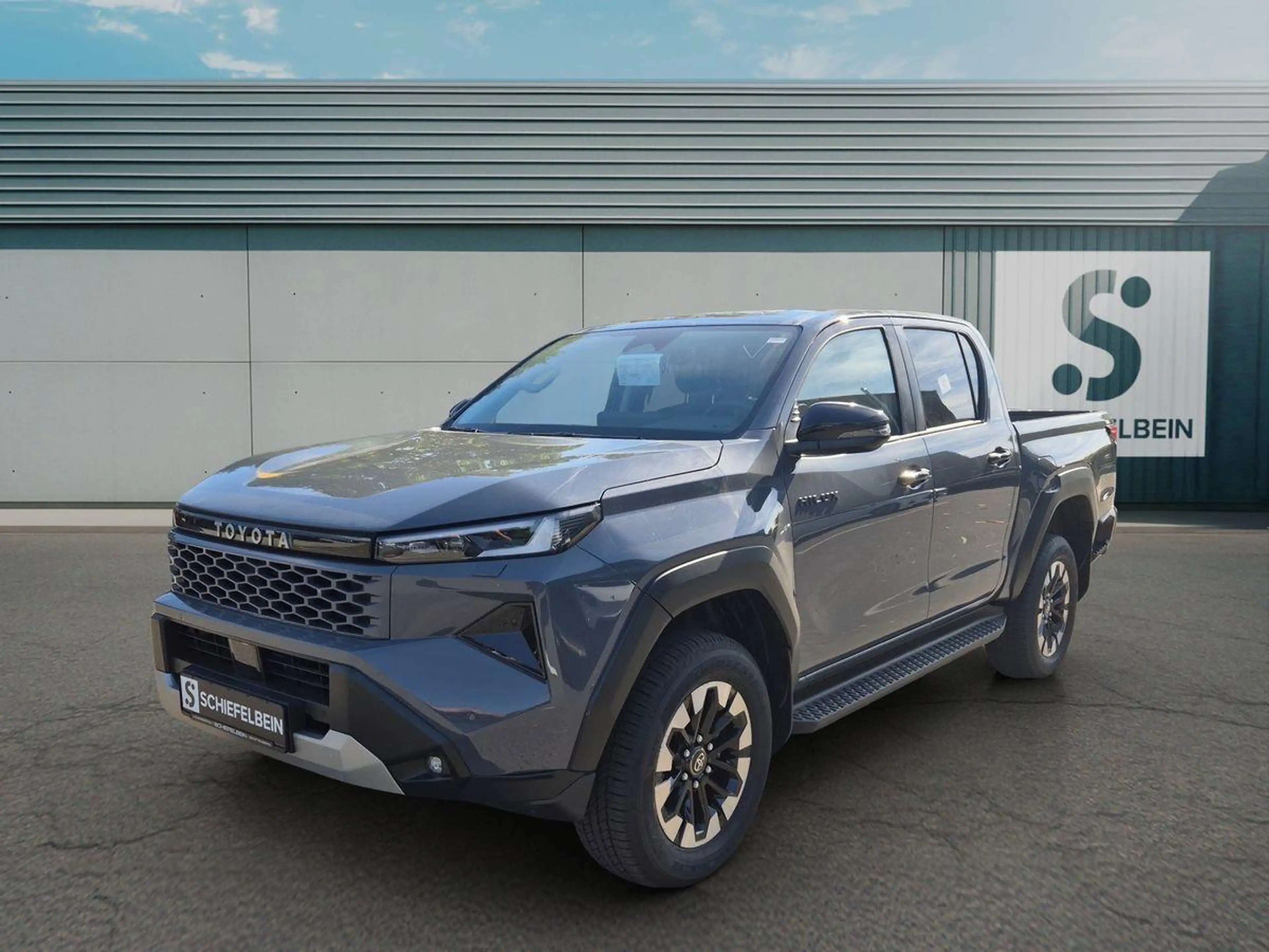 Toyota Hilux NG Hilux Double Cab 2,8 Mild Hybrid Executive — photo 3