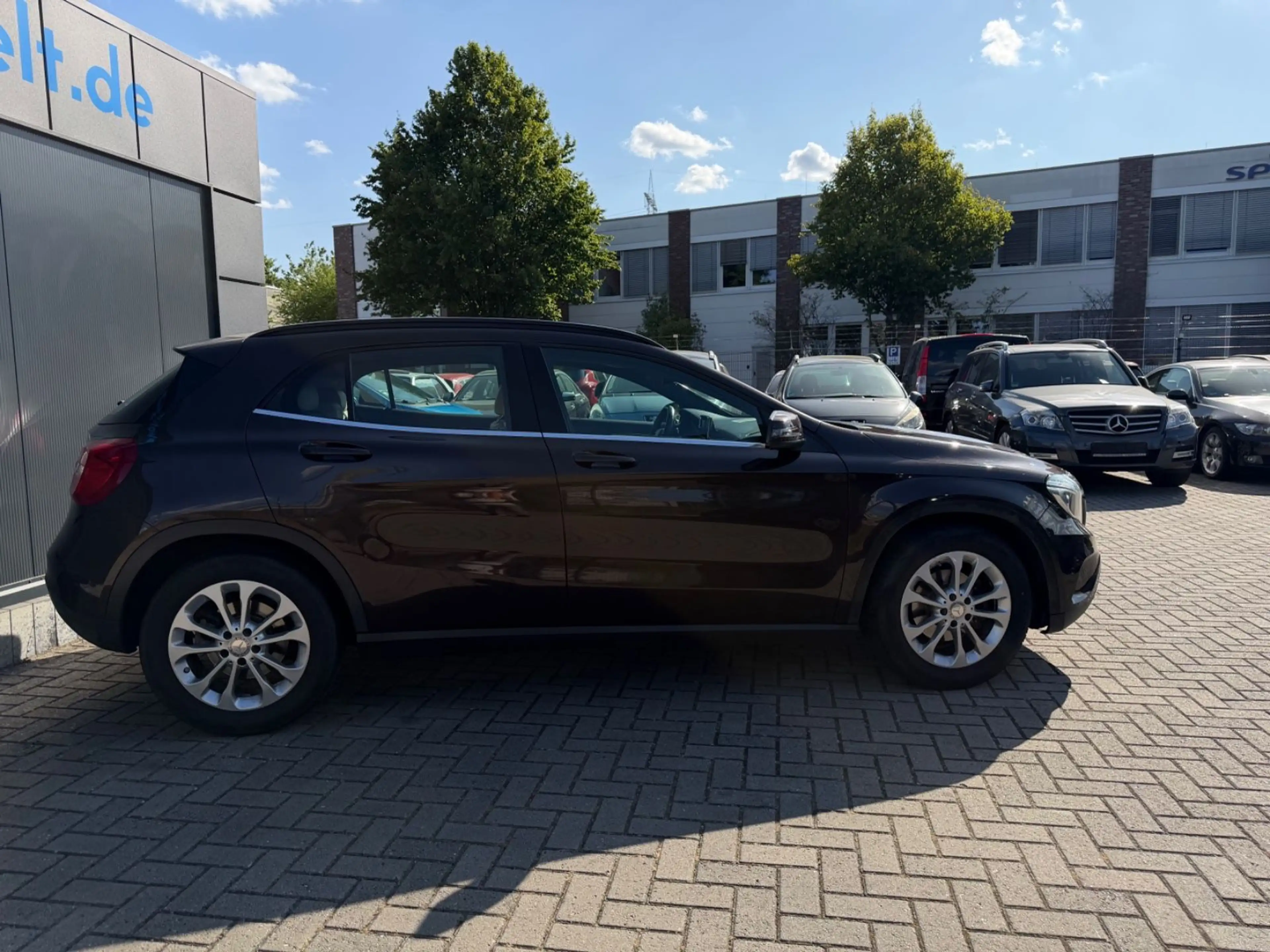 Mercedes-Benz GLA 200 *Navi — photo 4