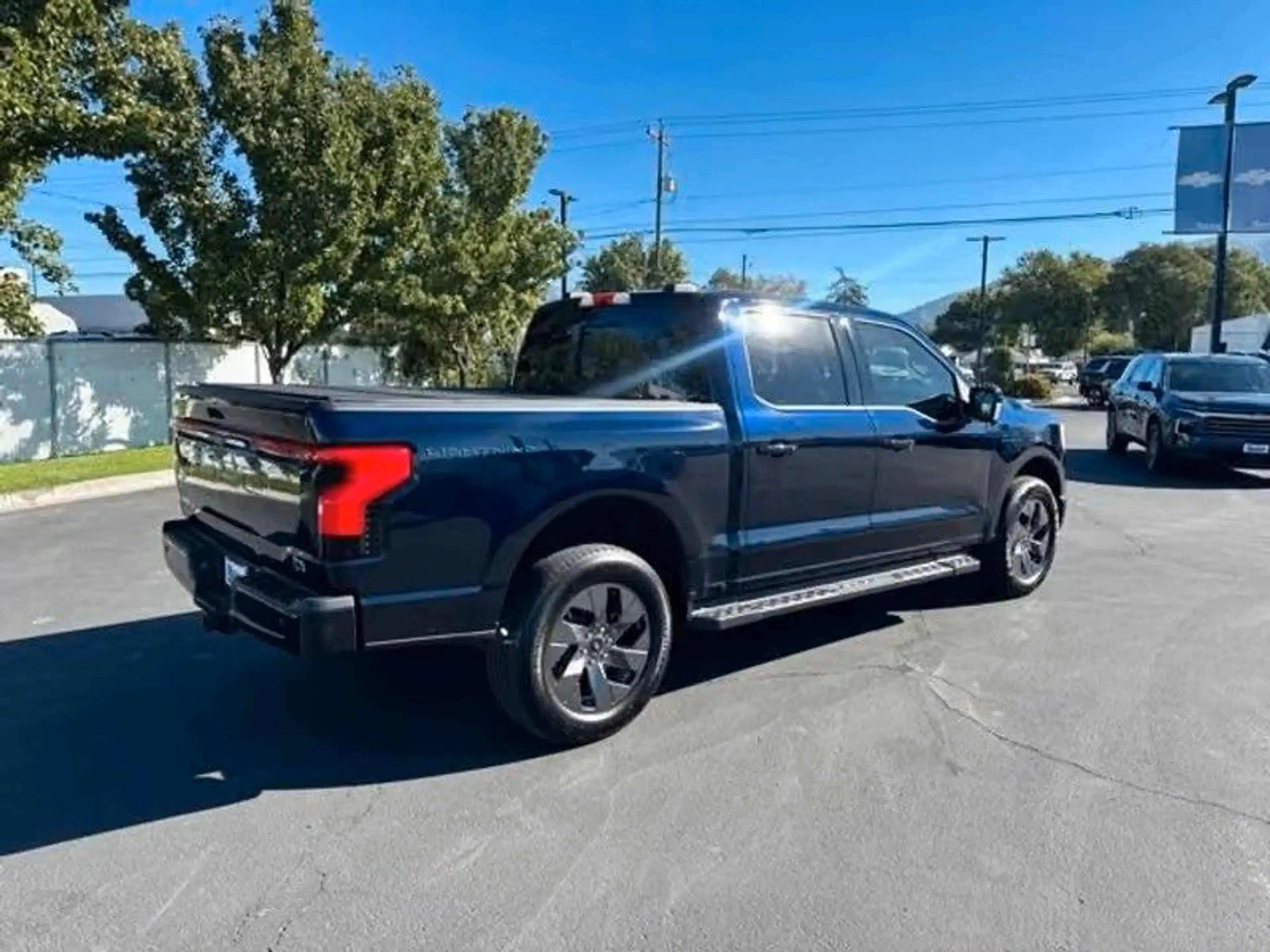 Ford F 150 Lightning Lariat gr. Batt. in Hamburg + 20 — photo 7