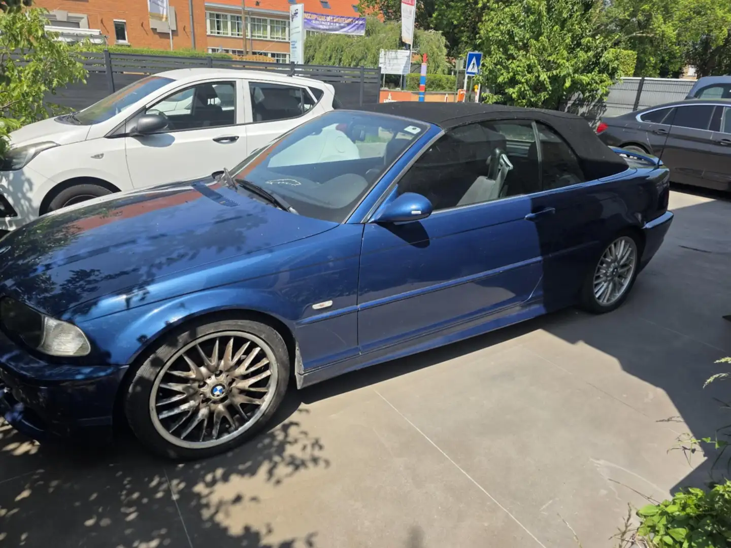BMW 320 Cab 320 Ci Bleu - 1