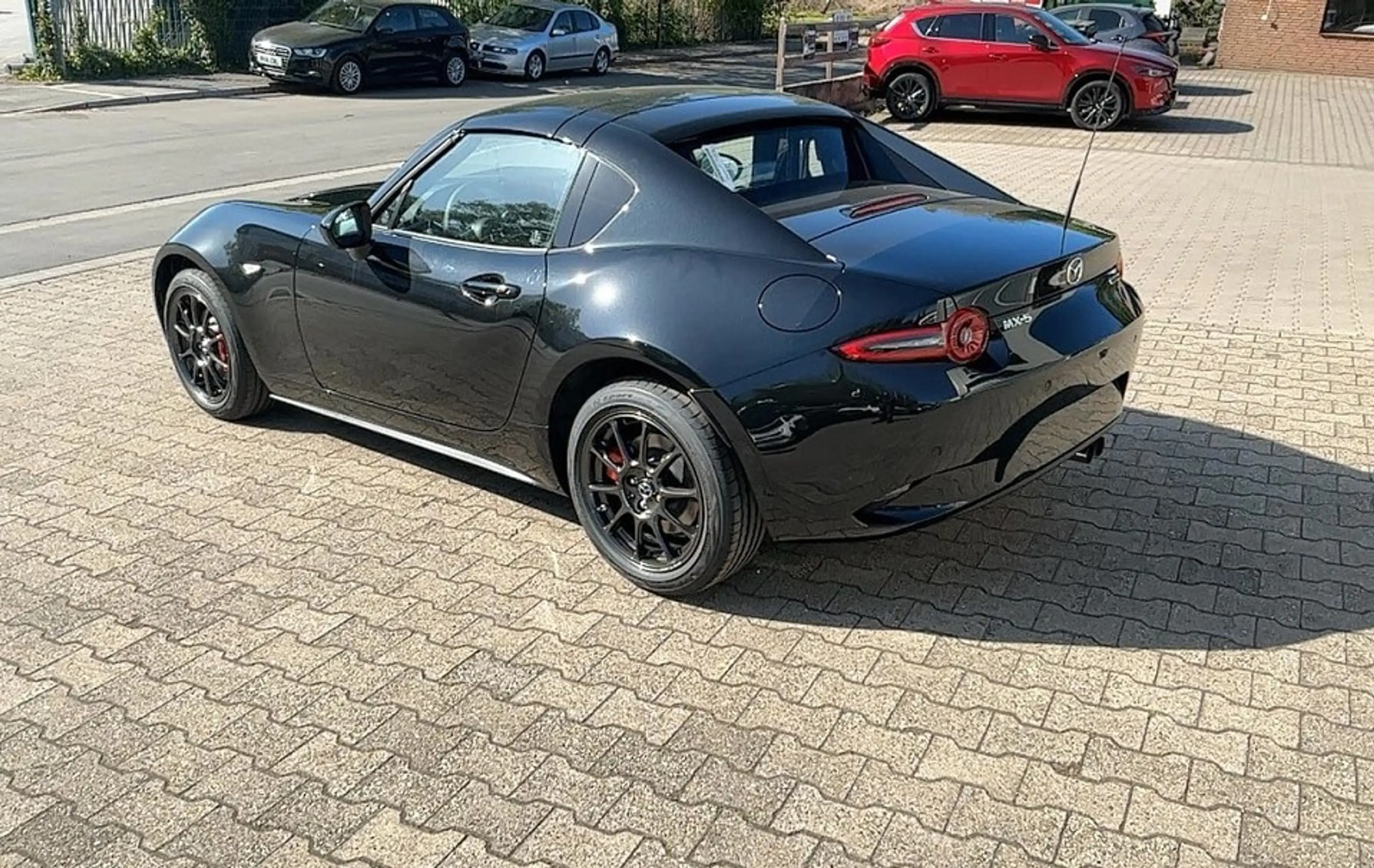 Mazda MX-5 1.5L SKY-G 97 kW (132 PS) Homura Vorführwagenangeb — photo 4