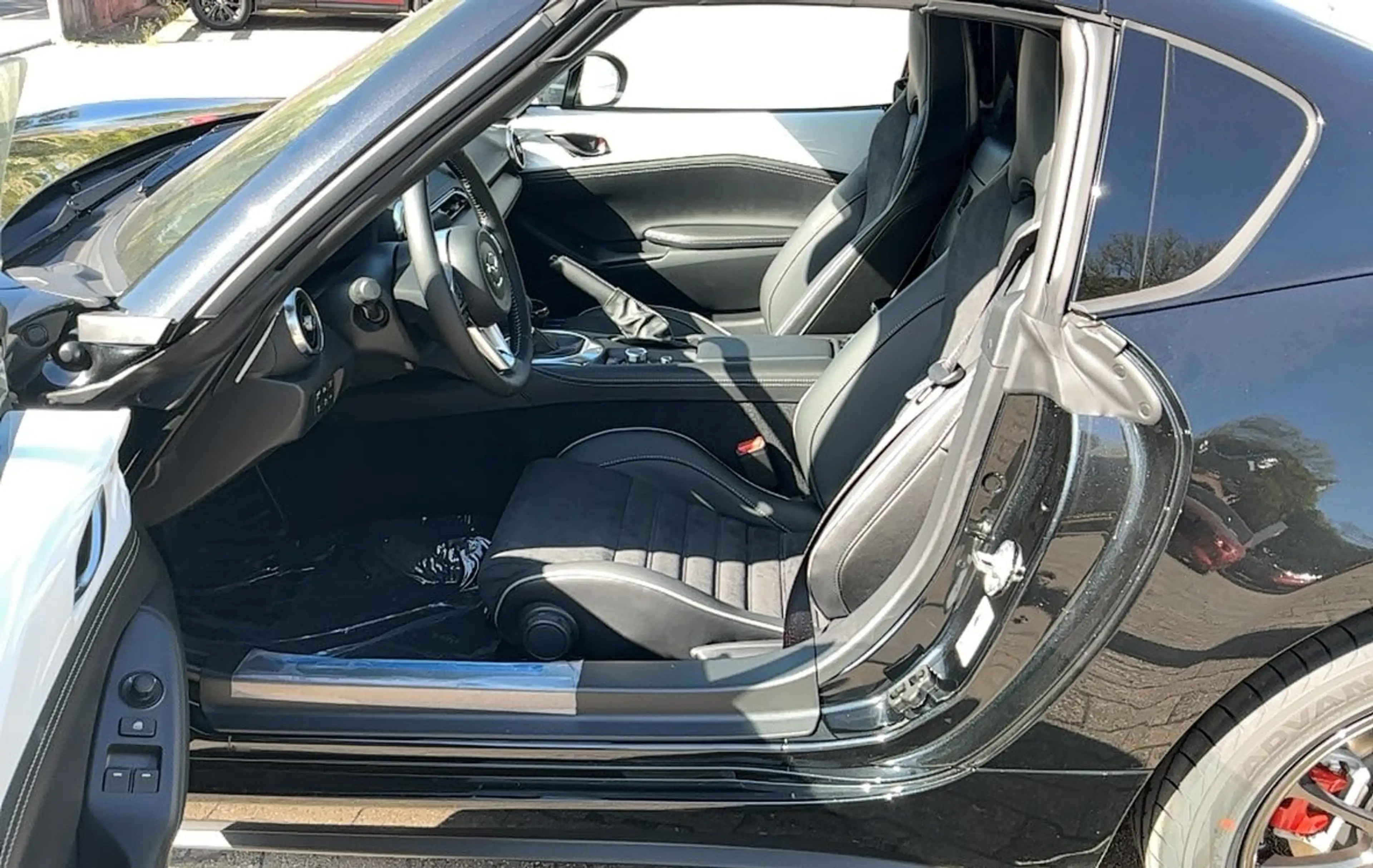 Mazda MX-5 1.5L SKY-G 97 kW (132 PS) Homura Vorführwagenangeb — photo 7