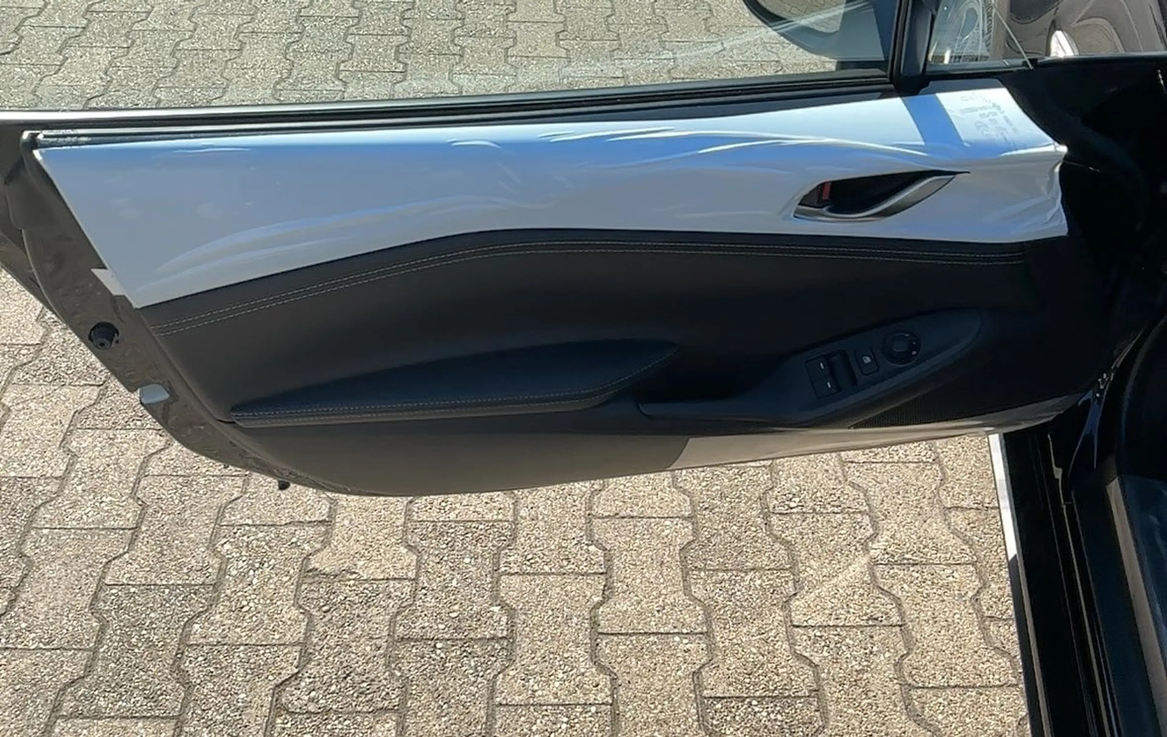 Mazda MX-5 1.5L SKY-G 97 kW (132 PS) Homura Vorführwagenangeb — photo 8