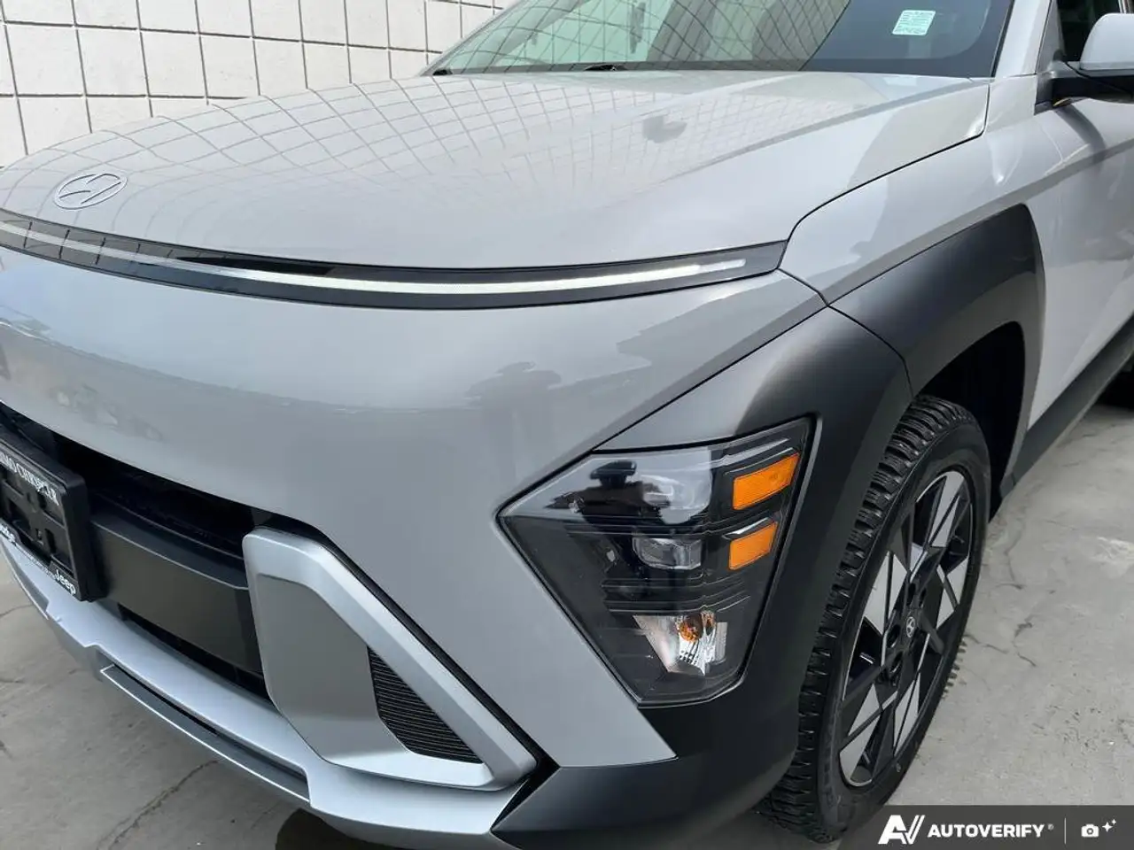 Hyundai KONA снимка Hyundai KONA