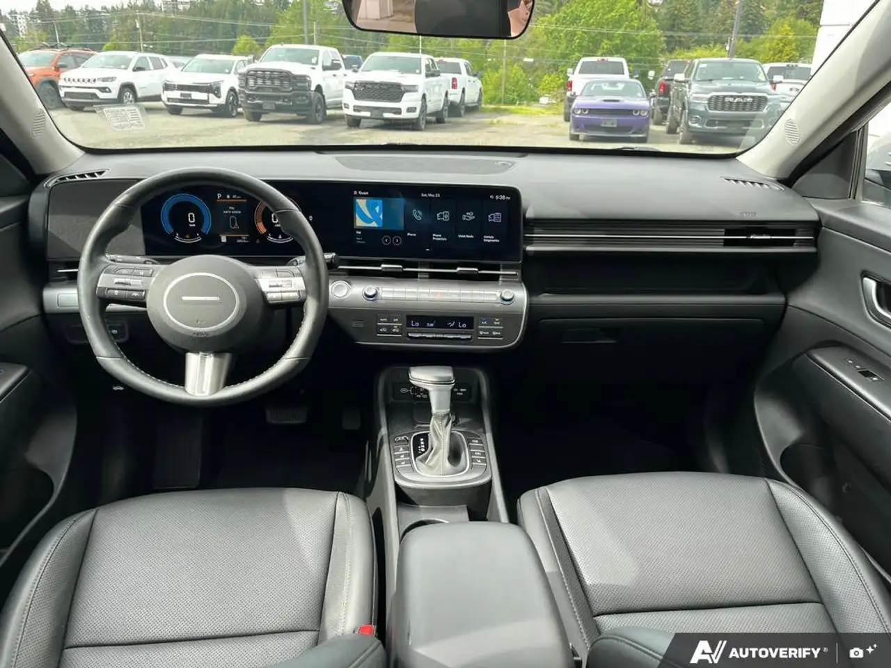Hyundai KONA снимка Hyundai KONA