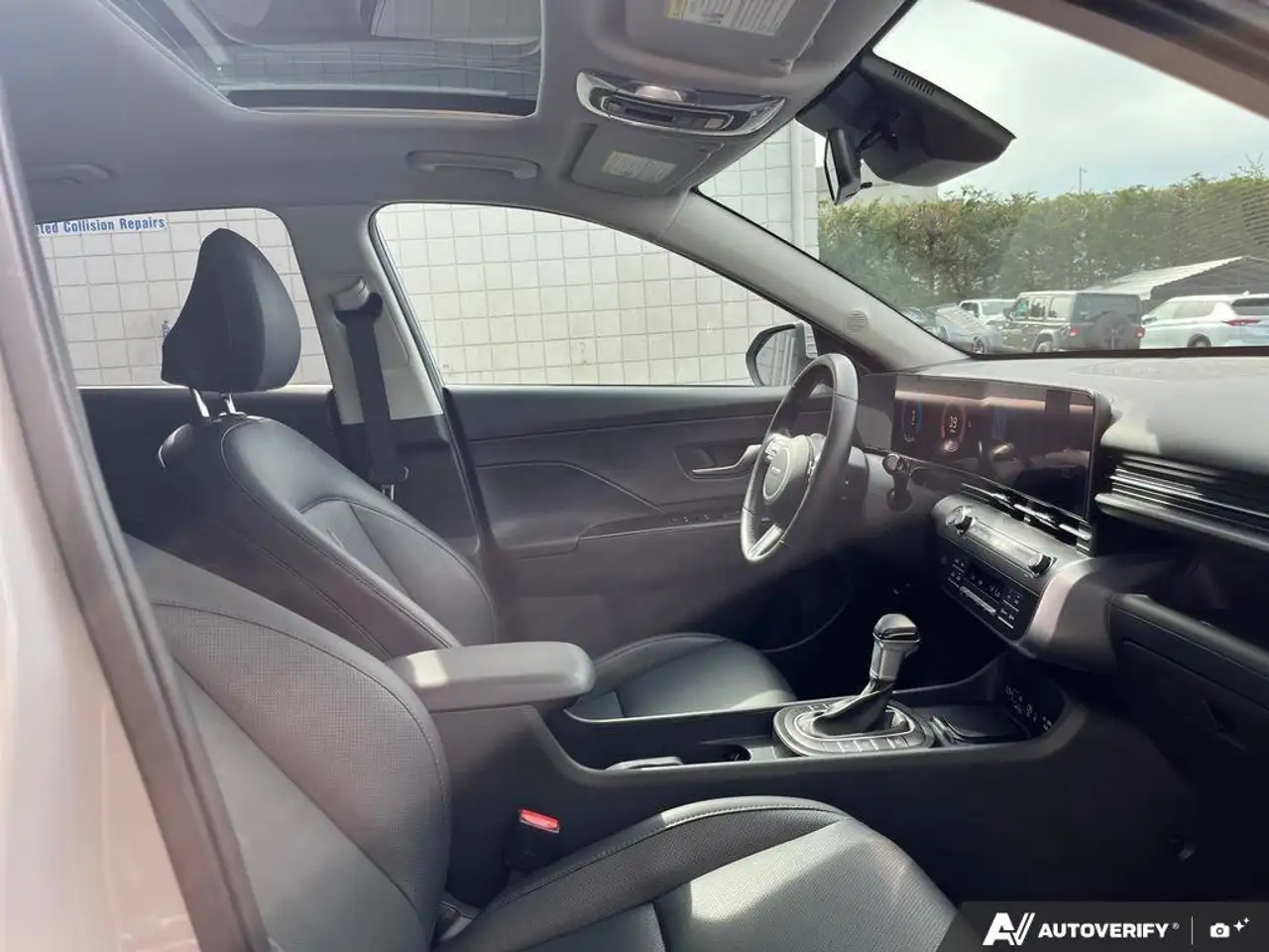 Hyundai KONA снимка Hyundai KONA