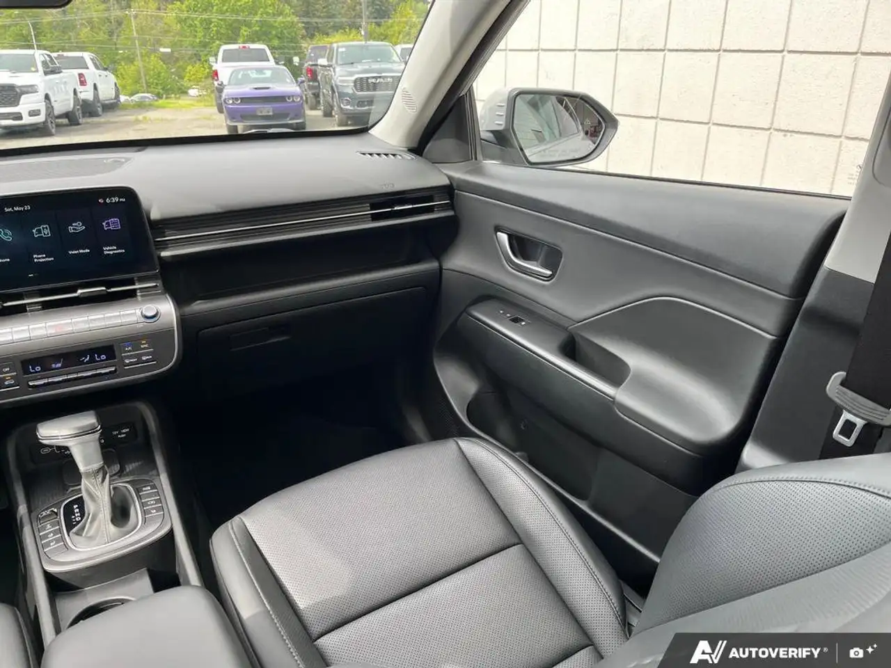 Hyundai KONA снимка Hyundai KONA