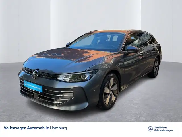 Volkswagen Passat Variant 1.5 eTSI Business DSG LED AHK 360