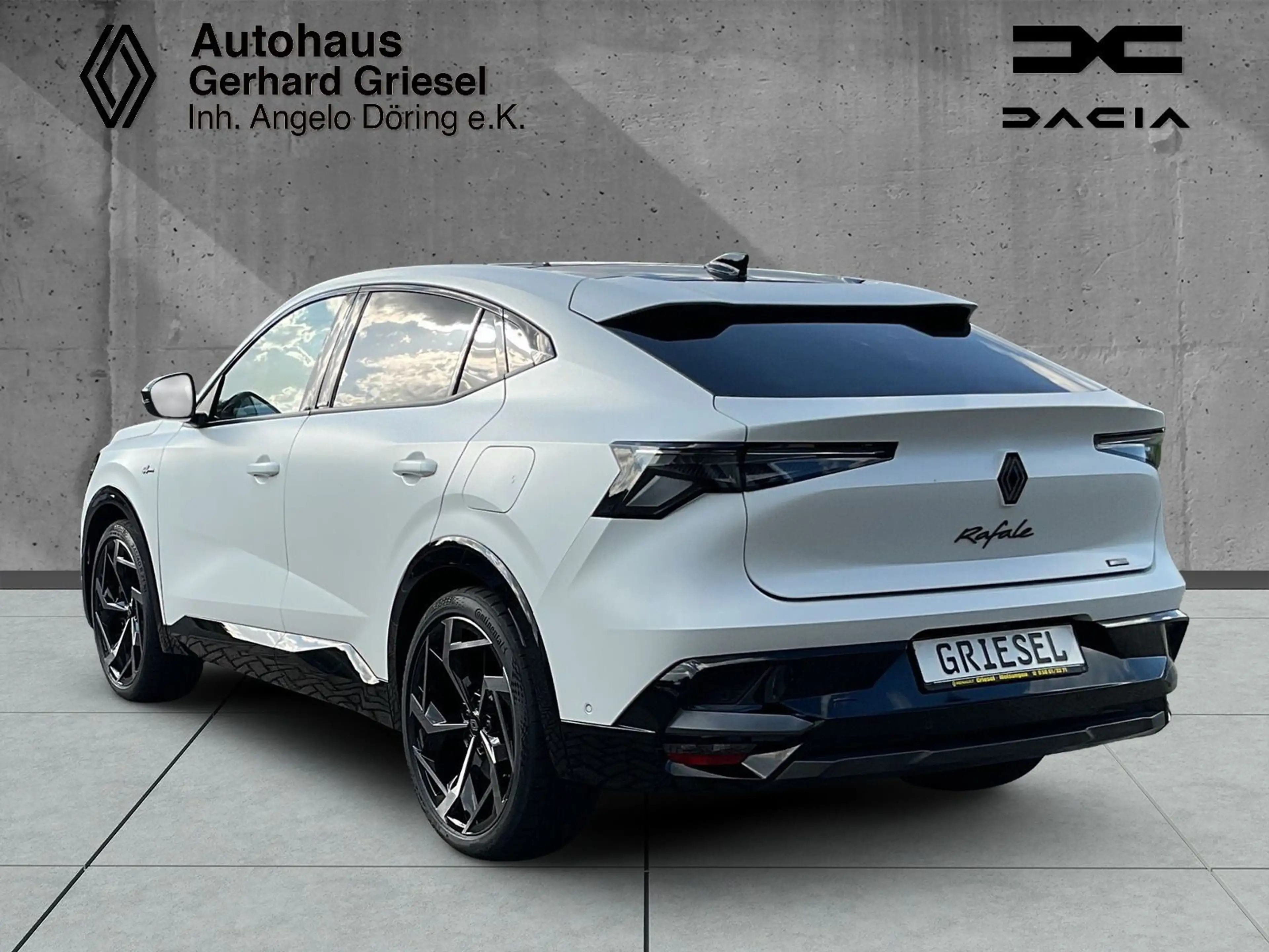 Renault Rafale Atelier Alpine E-Tech Plug-in Hybrid 300 — photo 3