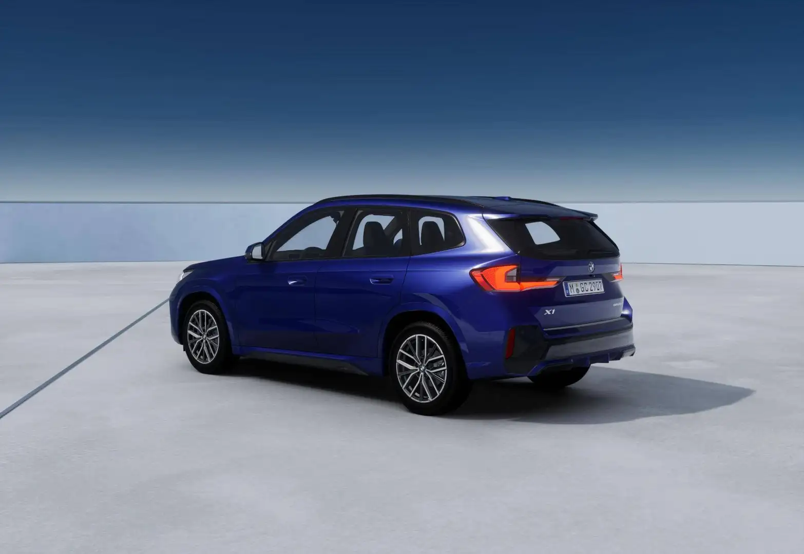 BMW X1 sDrive18i MSport Blu/Azzurro - 2