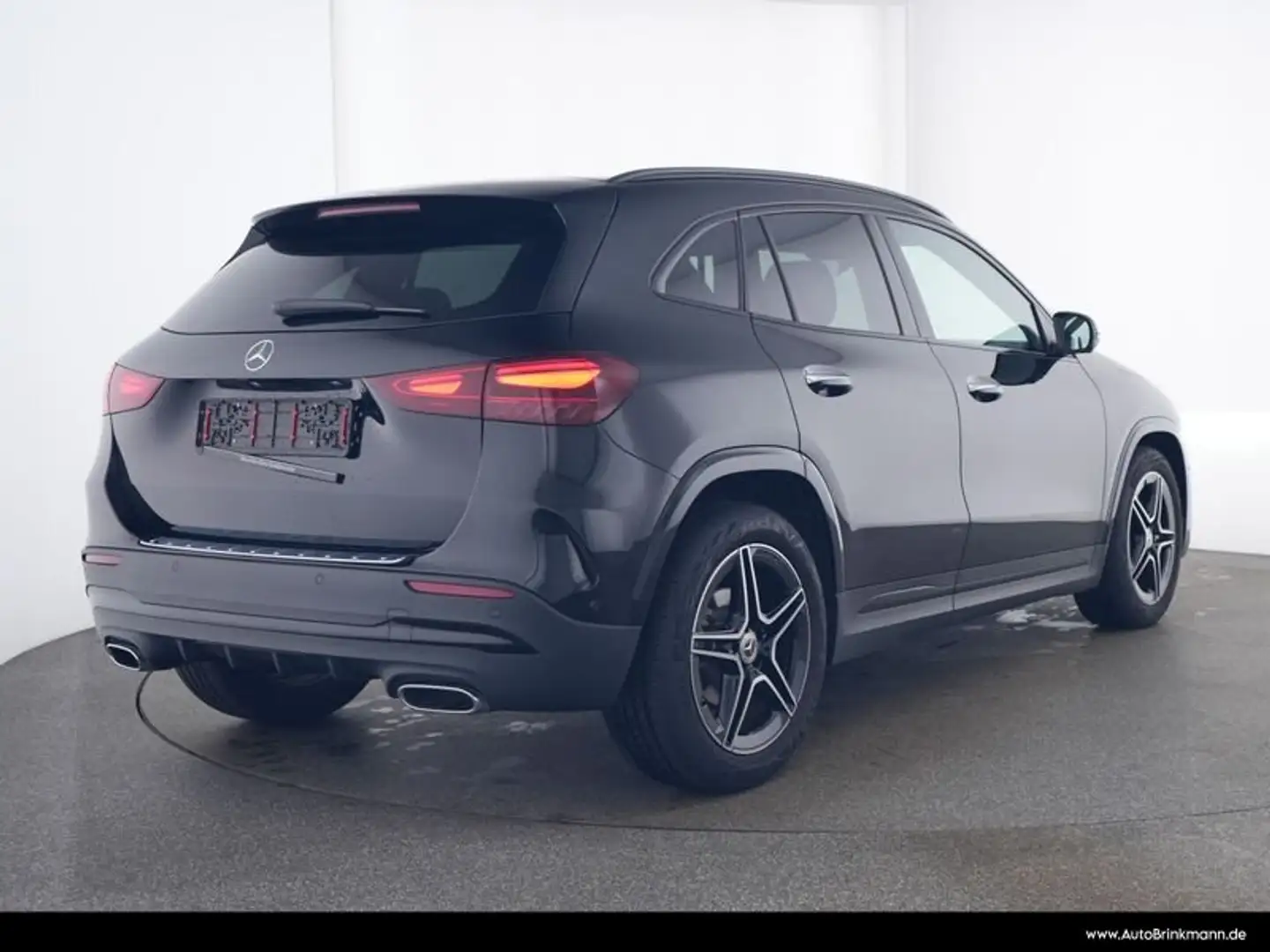 Mercedes-Benz GLA 180 GLA 180 AMG-LINE/NIGHT/MULTIBEAM/360°KAM/MBUX SHZ Schwarz - 2