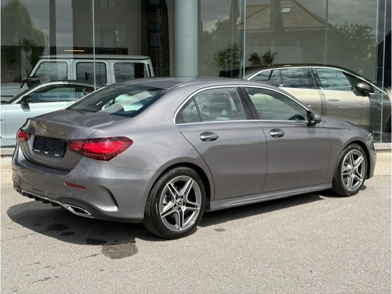 Mercedes-Benz A 180 Berline AMG Line — photo 5