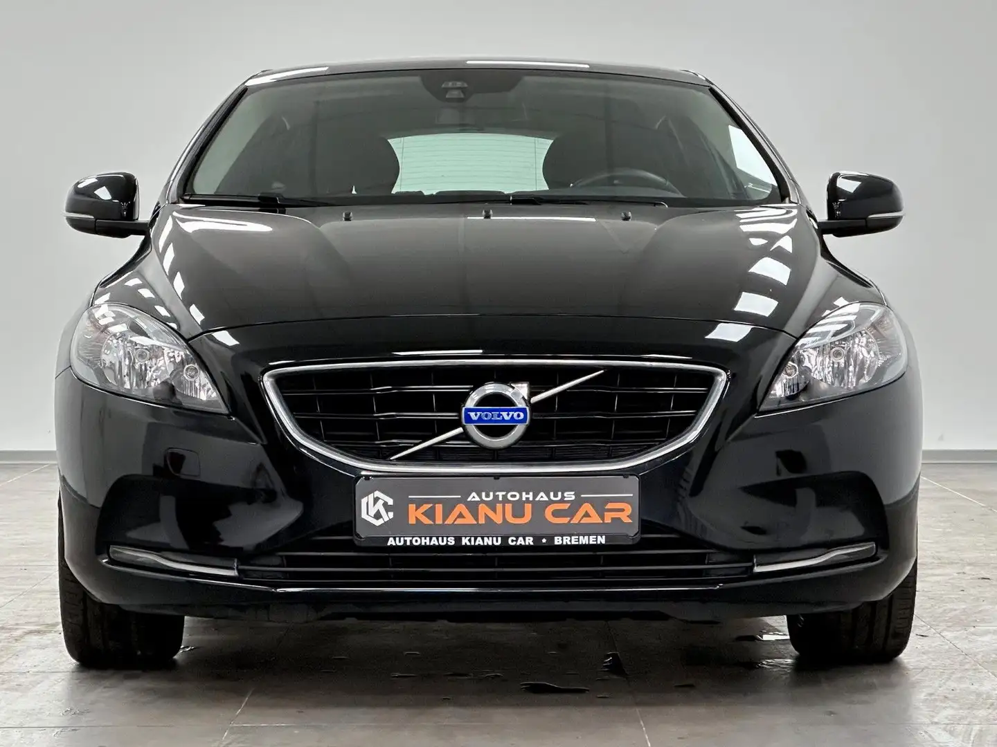 Volvo V40 You!.PANORAMA.PDC.NAVI.KAMERA.TMP Schwarz - 2