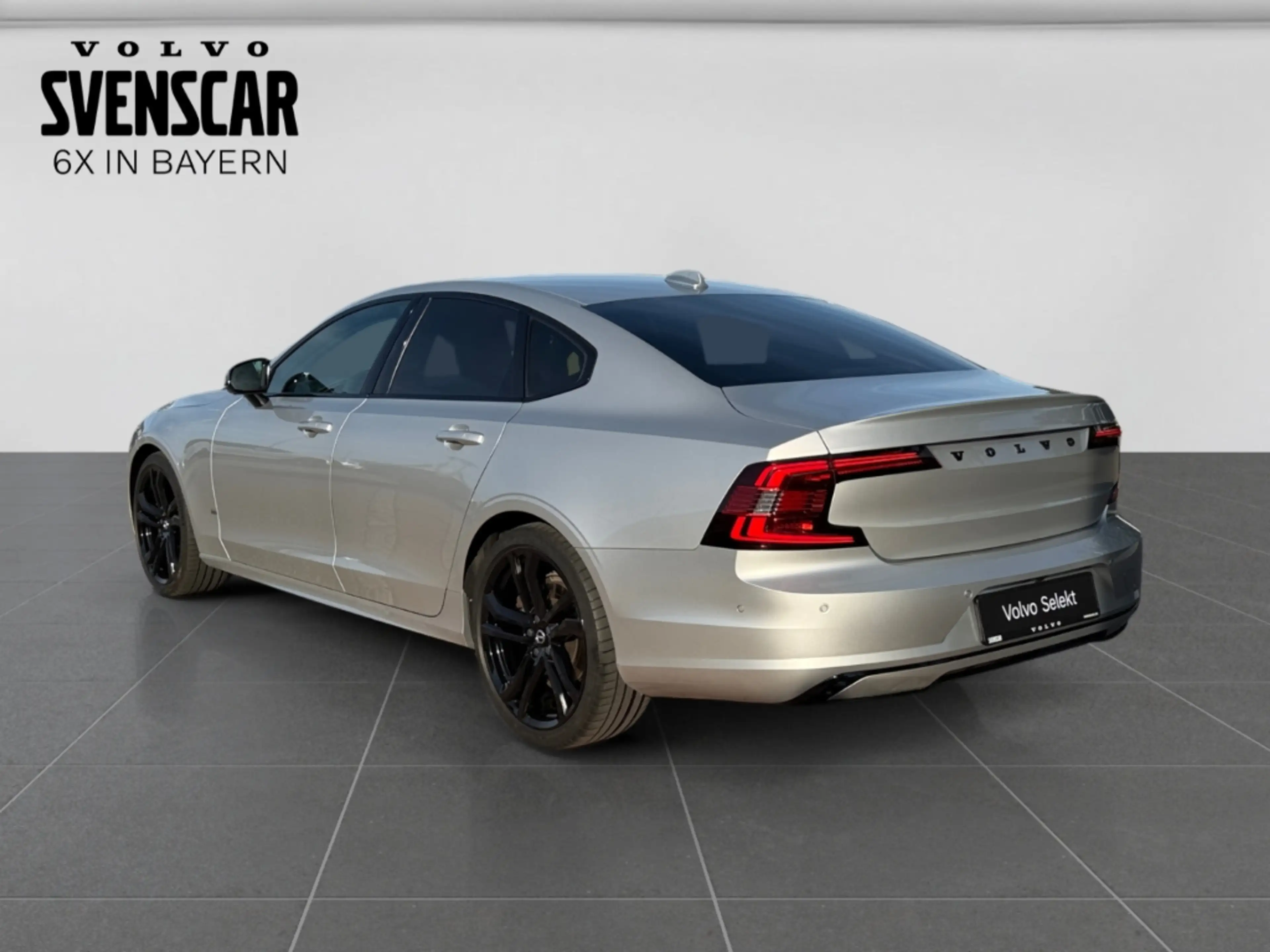 Volvo S90 B5 R Design AWD HUD StandHZG Pano B&W Navi Leder D — photo 3