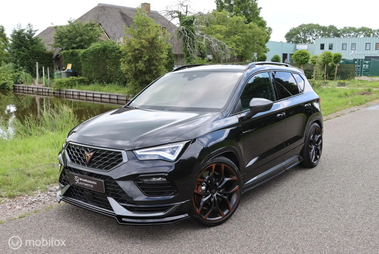 CUPRA Ateca 2.0 TSI 4DRIVE / Pano / Brembo / ABT / Grail Zwart - 1