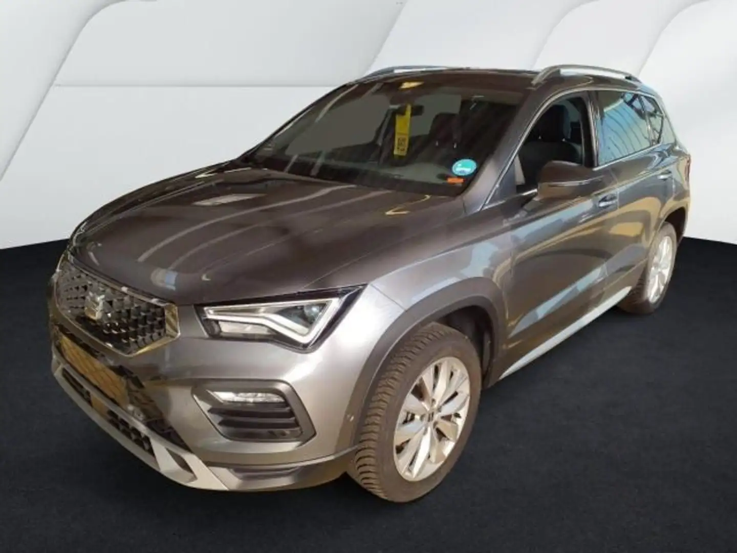 SEAT Ateca 1.5 TSI DSG X-PERIENCE LED+NAV+ACC+SHZ+RFK Grau - 2