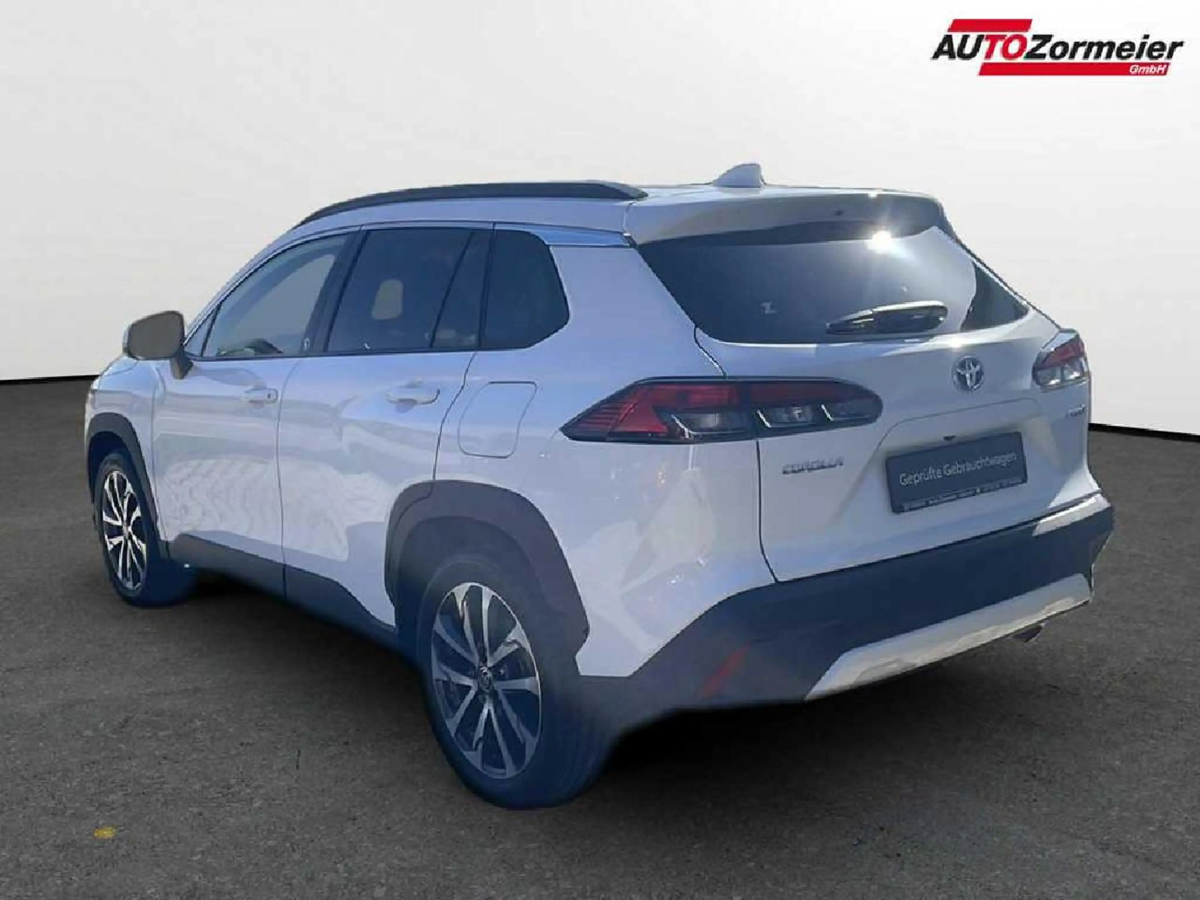 Toyota Corolla Cross Hybrid FWD Team Deutschland — photo 4