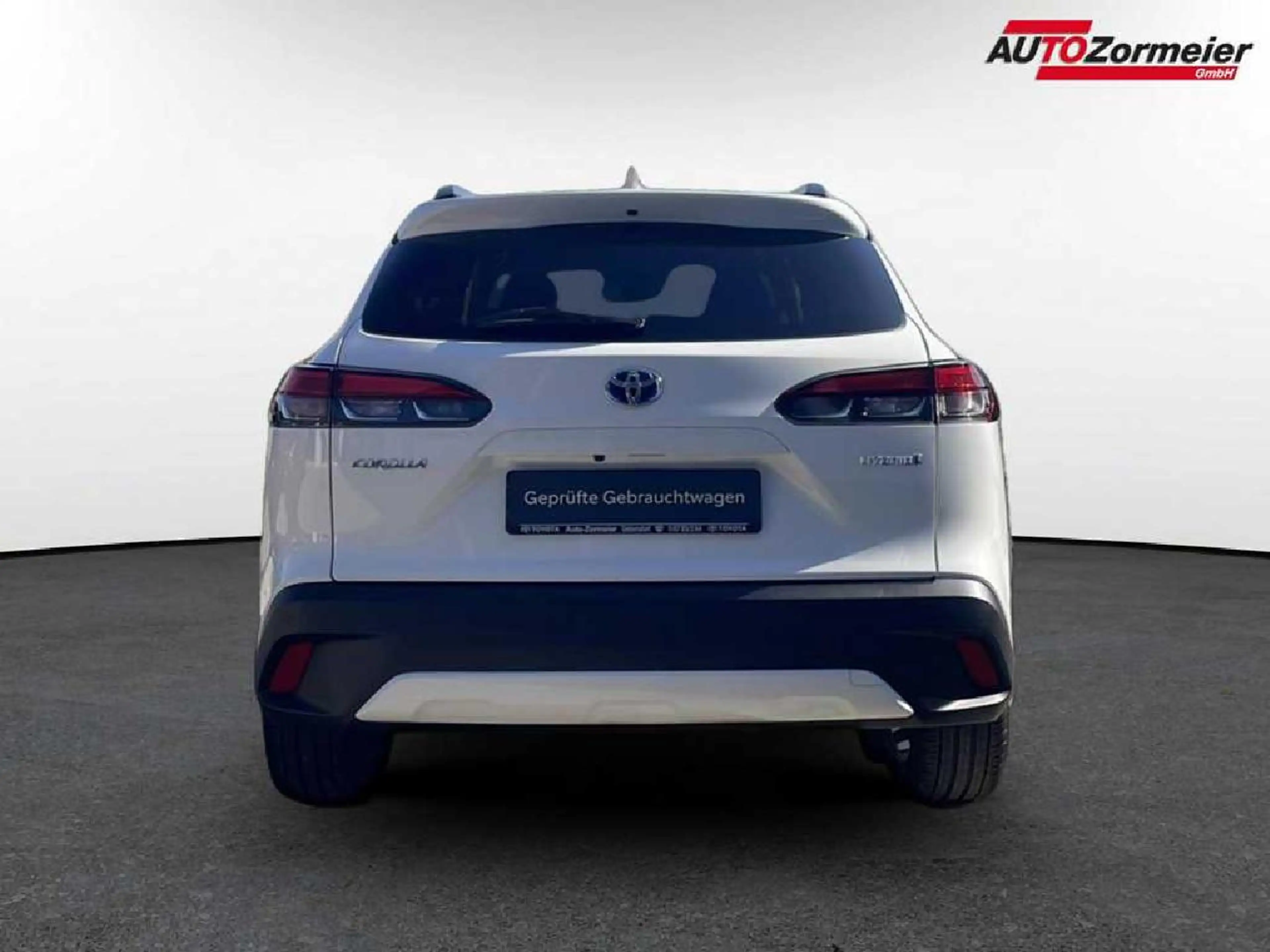 Toyota Corolla Cross Hybrid FWD Team Deutschland — photo 5