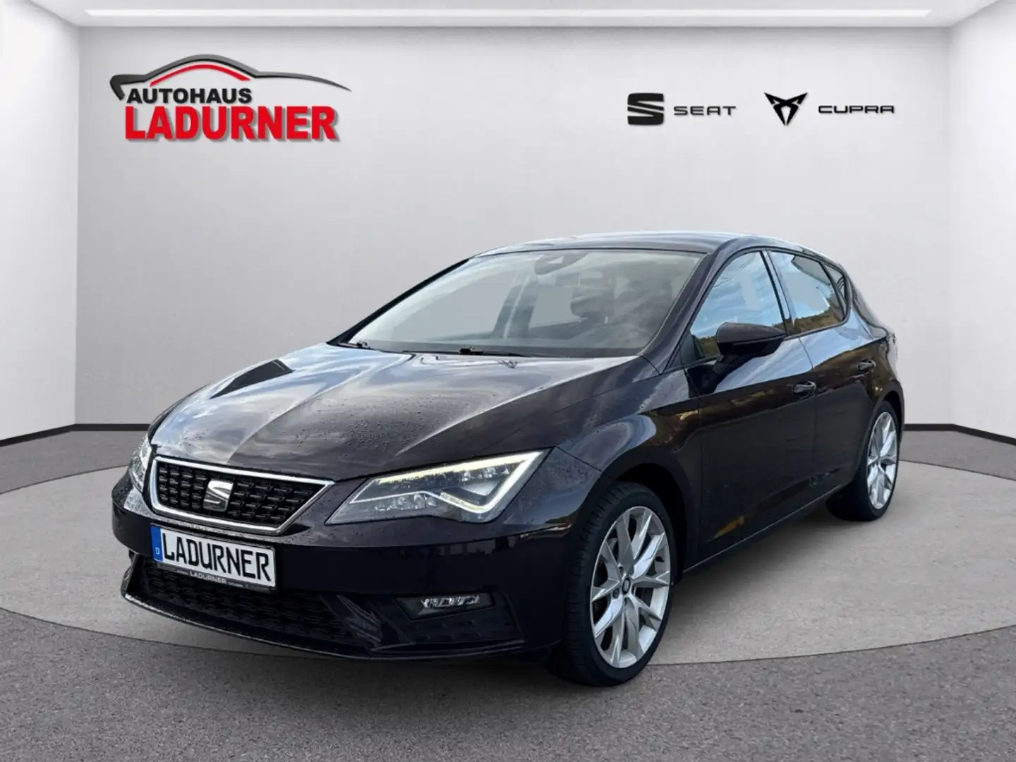 SEAT Leon Style 1.4lTSI *LED+Spurhalteass+PDC+18 Zoll Alus.* Violett - 2