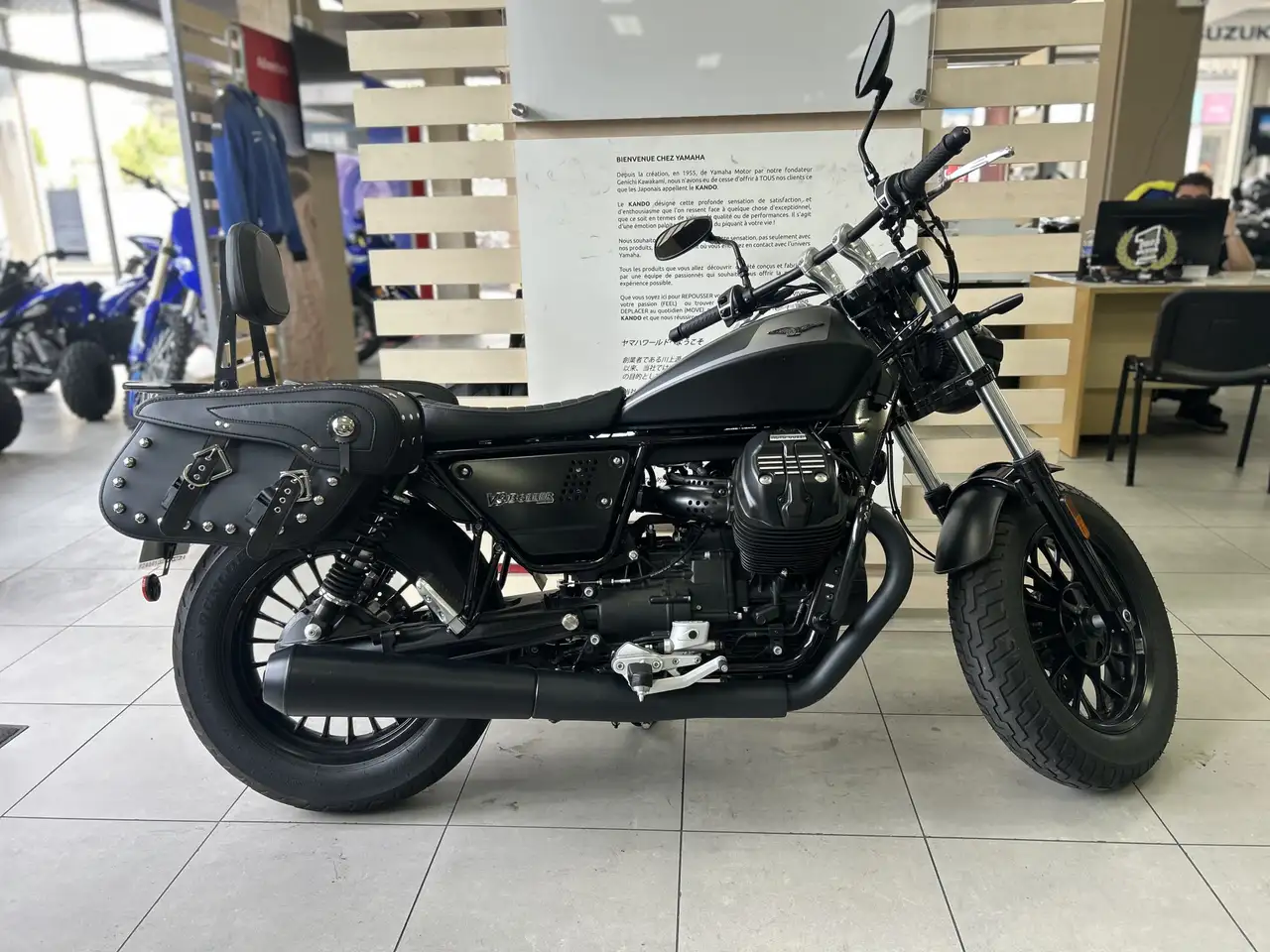 Moto Guzzi V 9