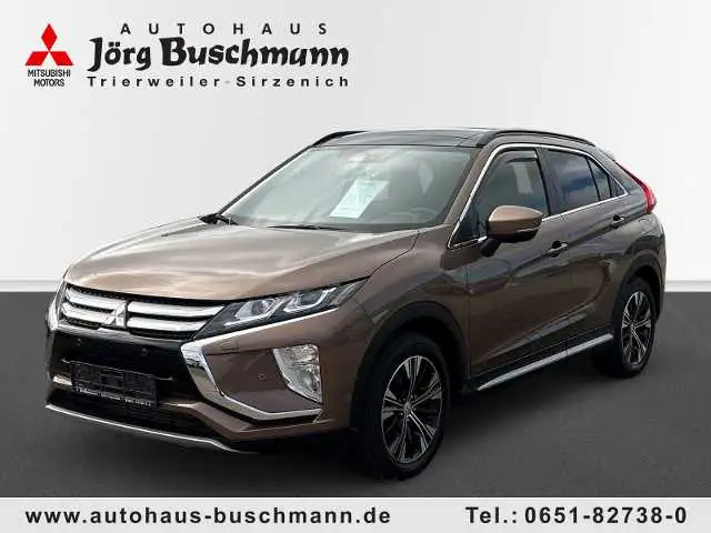 Mitsubishi Eclipse Cross 1,5,TOP Pano, Navi 4WD, AT,SHZ