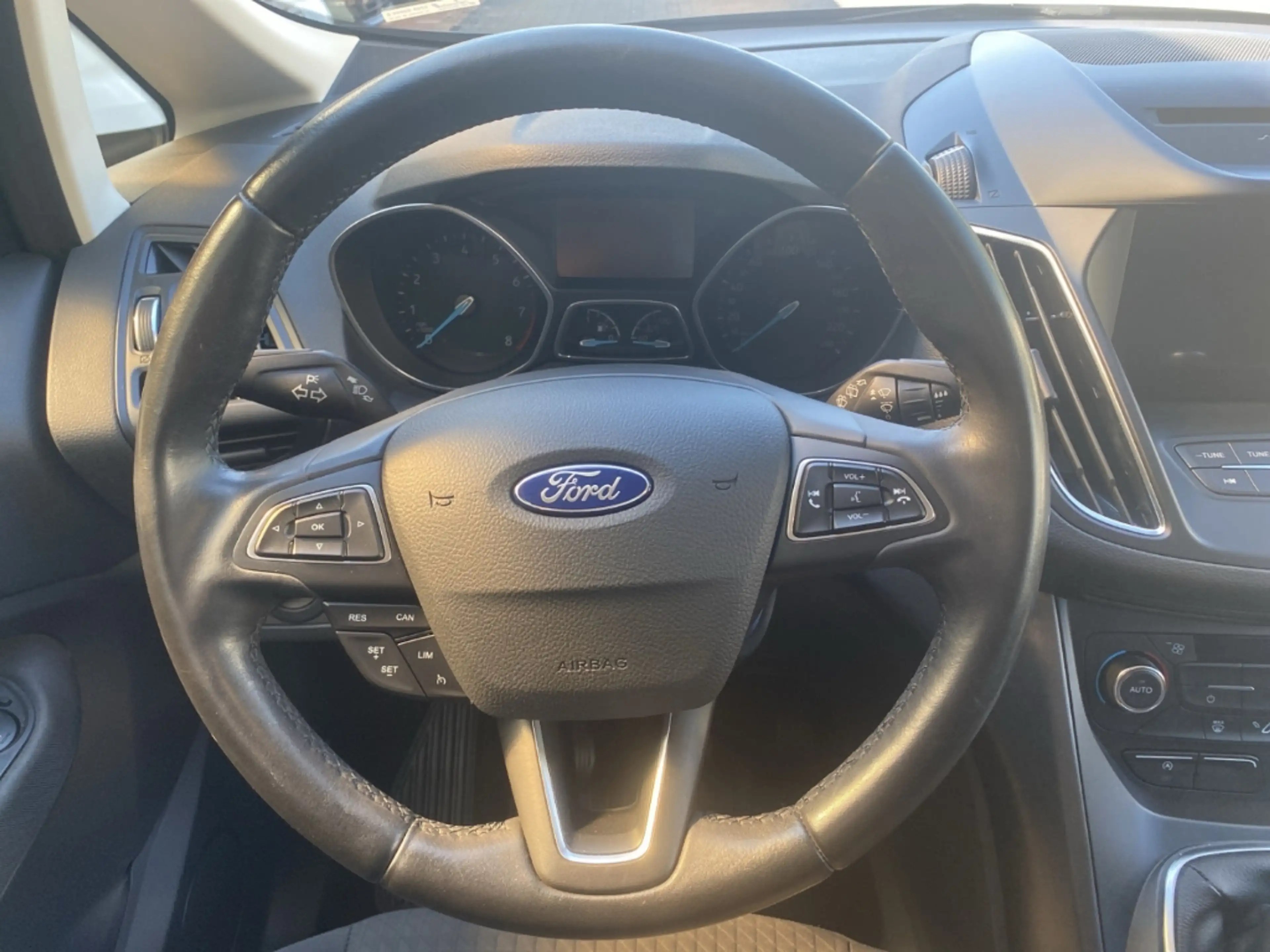 Ford C-Max Cool & Connect 1.5 EcoBoost +XENON+NAVI+RFK+M&S+ — photo 9