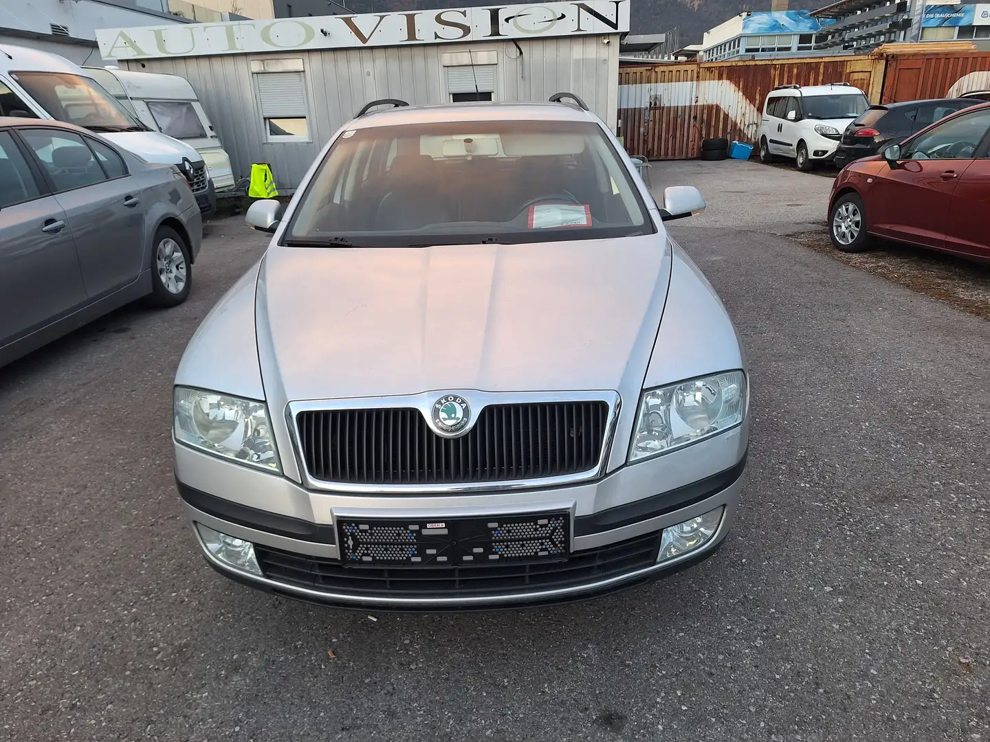 Skoda Octavia Elegance A.H.K. Rückfkamera.Sitzheiz Grau - 1