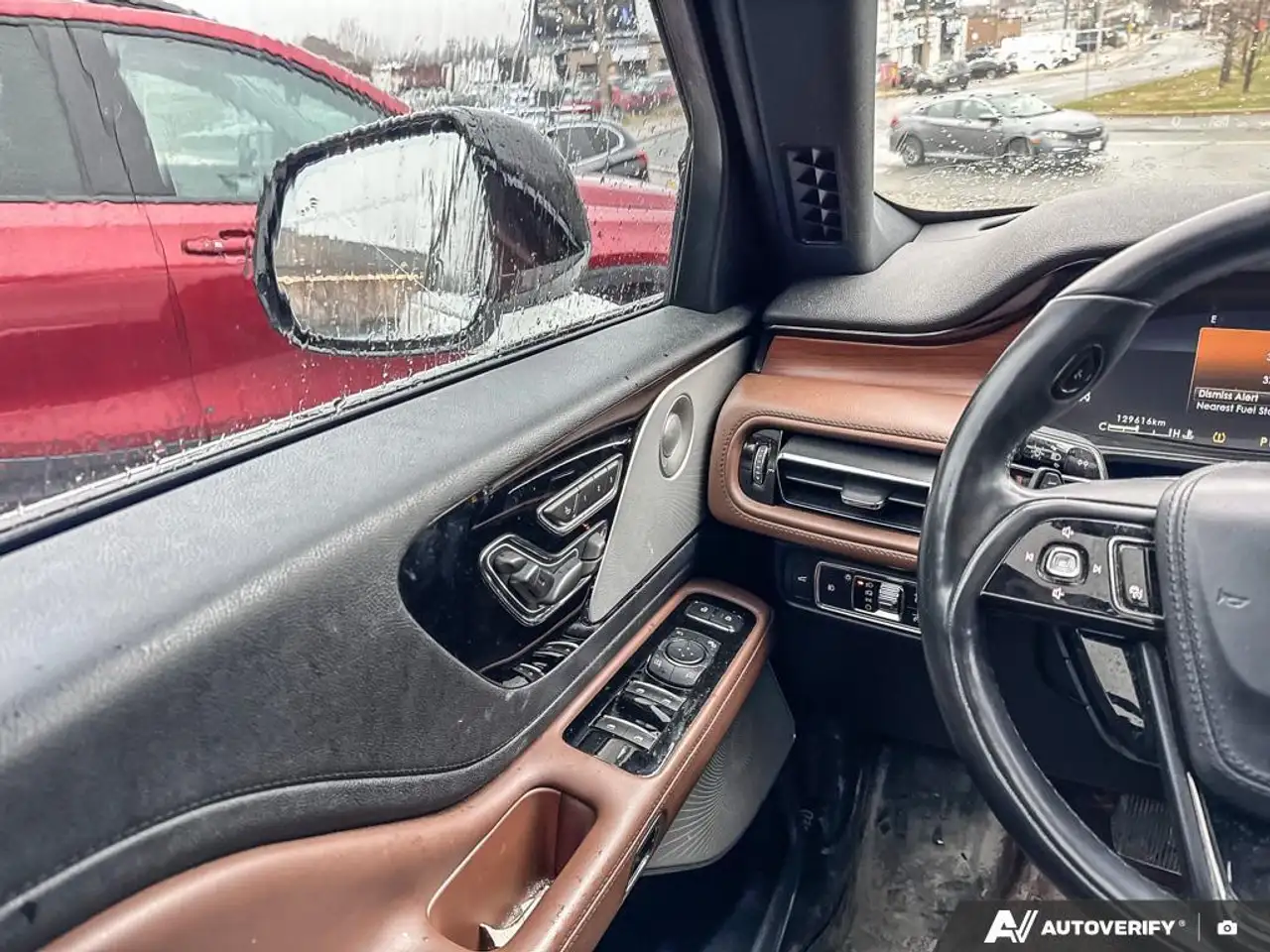 Lincoln Aviator снимка Lincoln Aviator