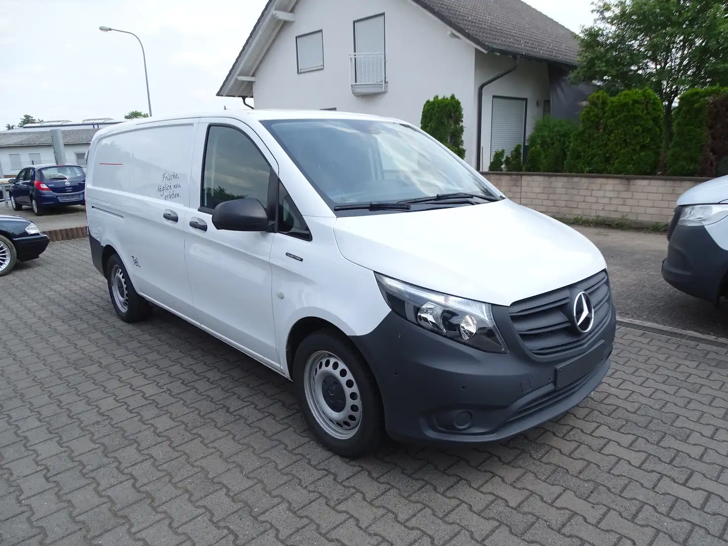Mercedes-Benz Vito 112 lang 60 kW/DC Laden 50 kW 2x Schiebetüren, Kli Weiß - 1
