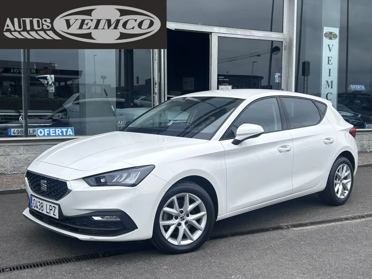 SEAT Leon 2.0TDI S&S Style Launch Pack con Navegador 115 Blanco - 1