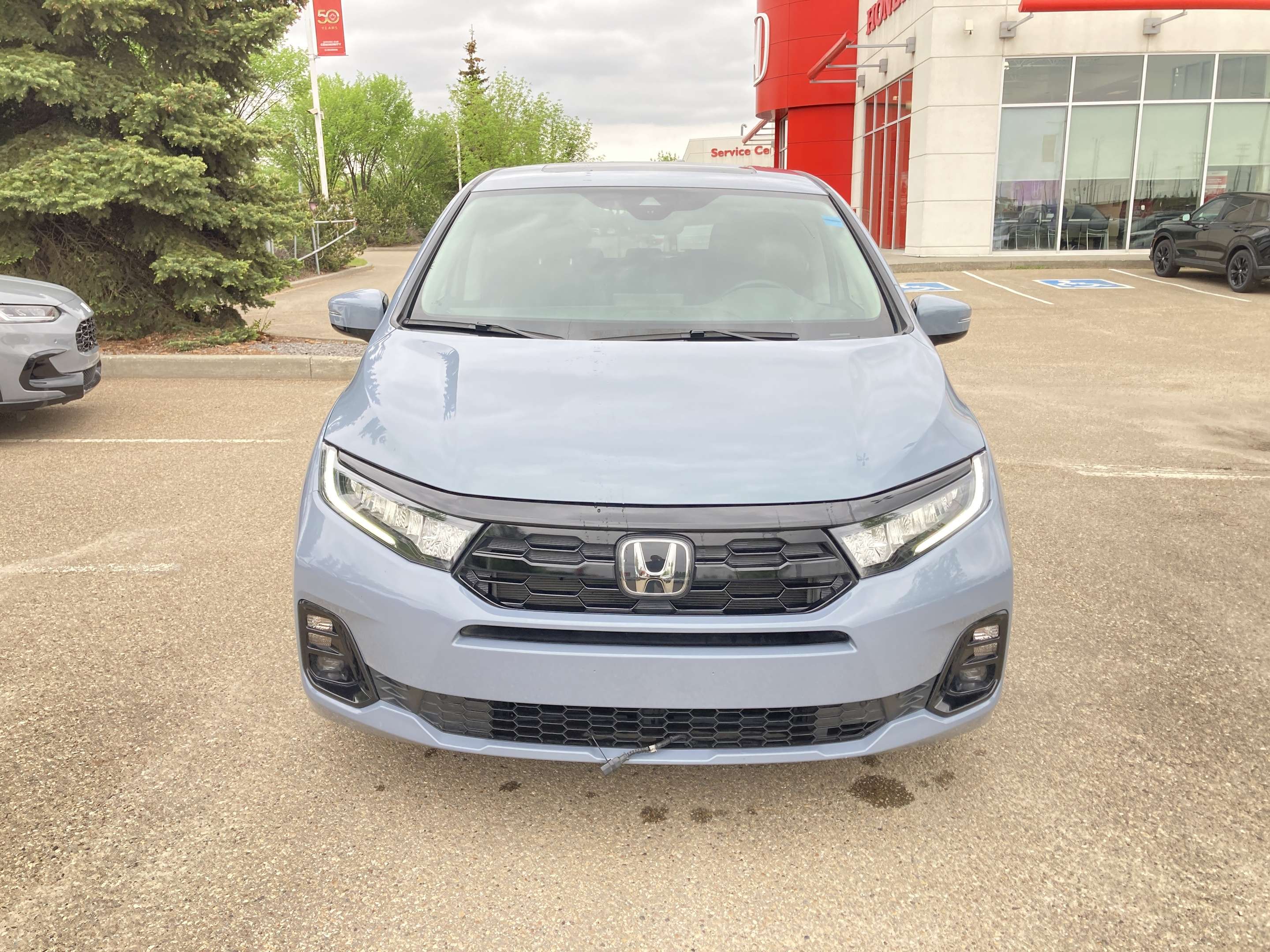 used 2025 Honda Odyssey car, priced at $54,900