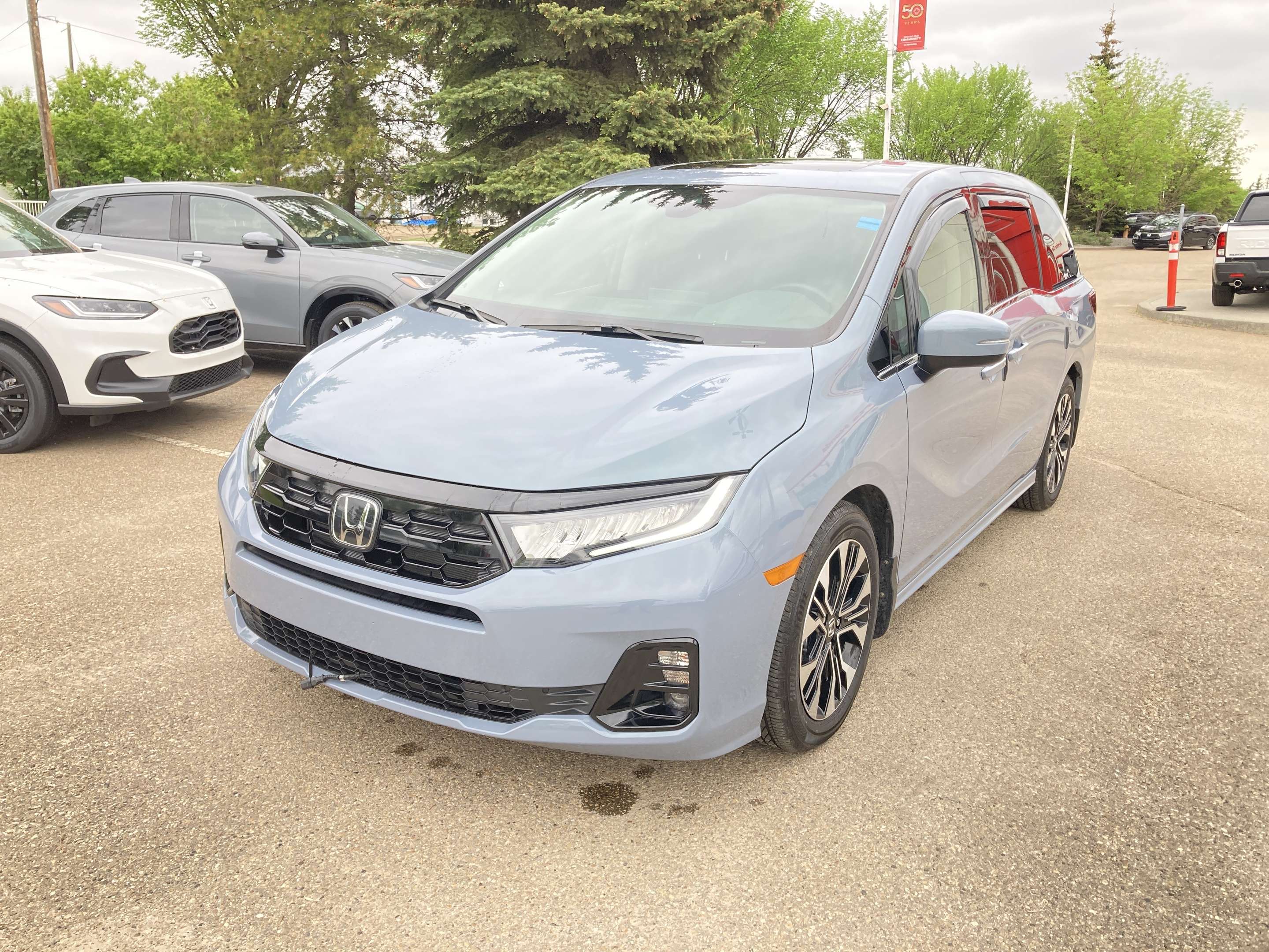 used 2025 Honda Odyssey car, priced at $54,900