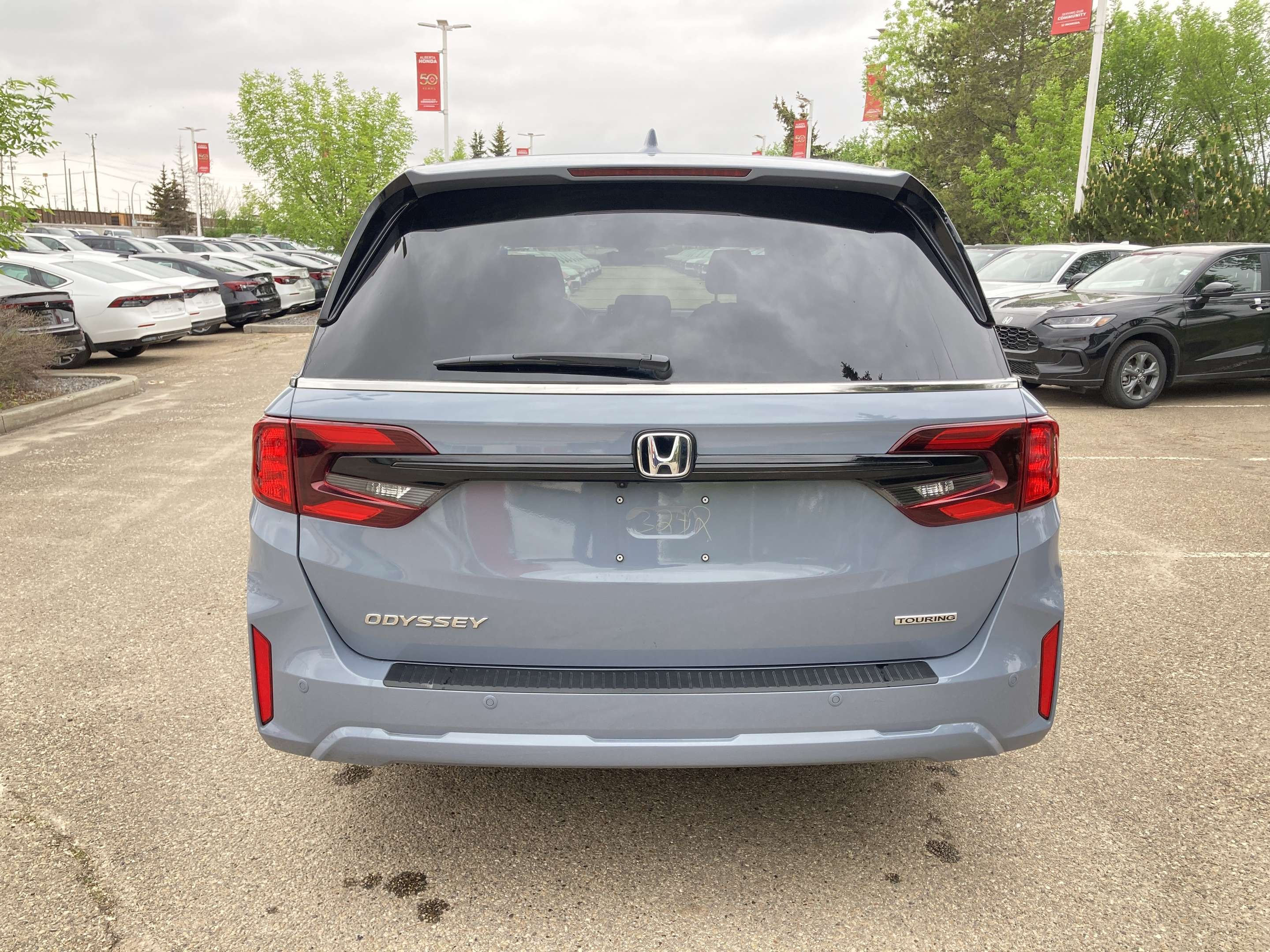 used 2025 Honda Odyssey car, priced at $54,900