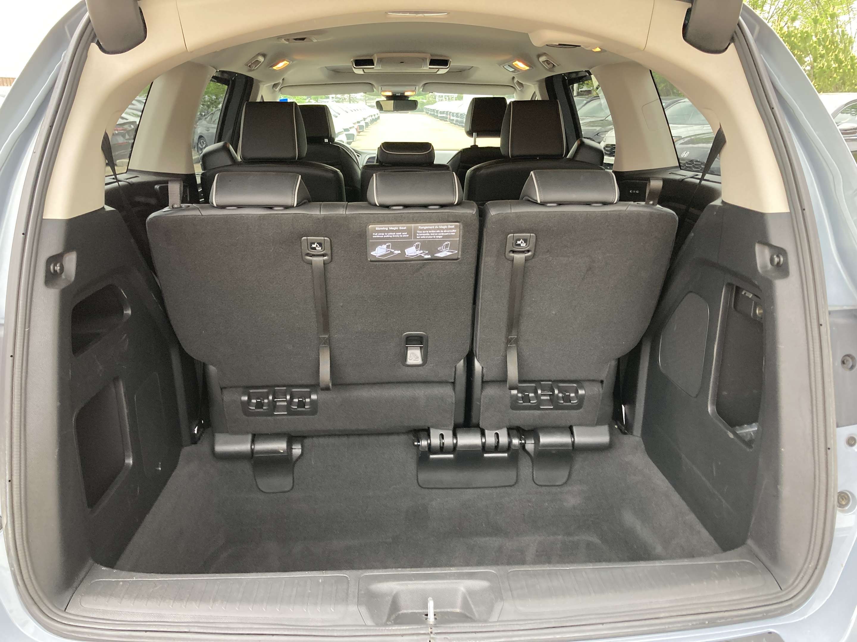 used 2025 Honda Odyssey car, priced at $54,900