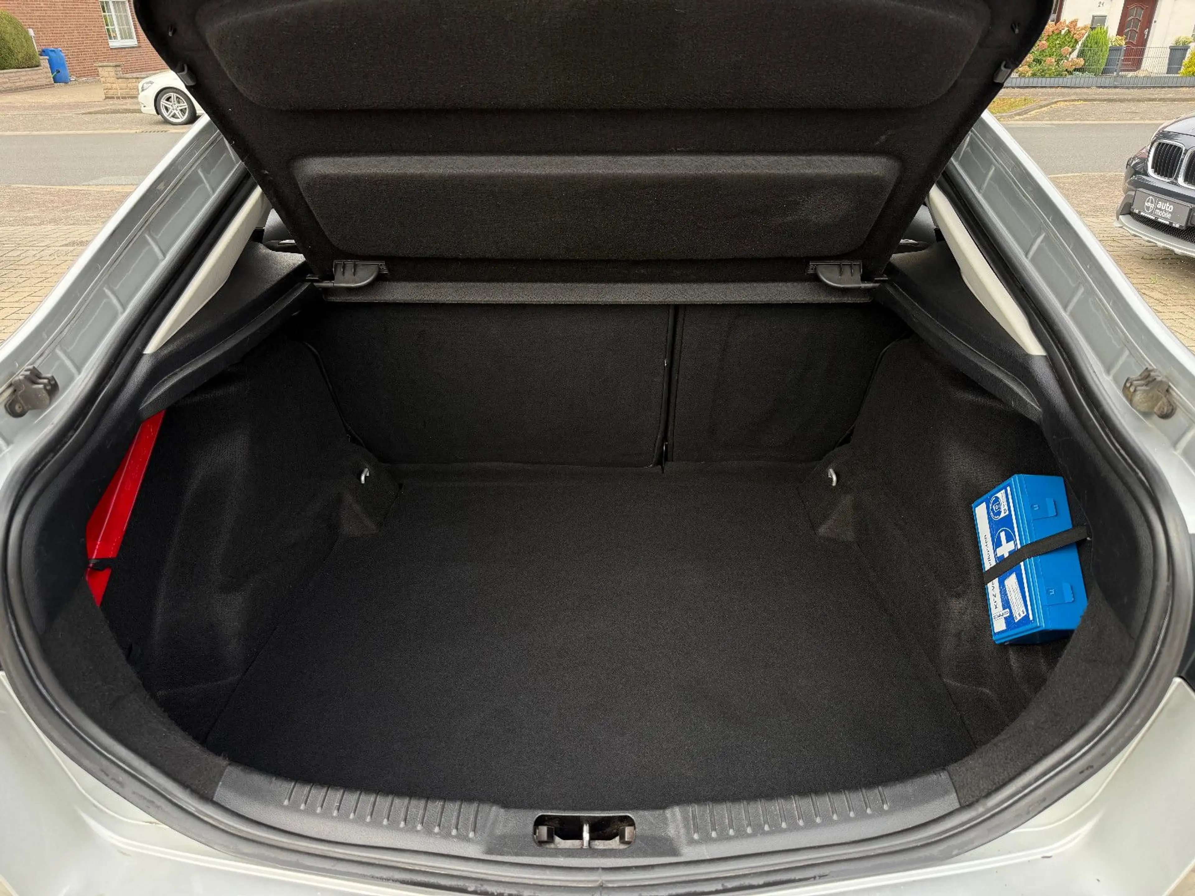 Ford Mondeo Limo 2.0, TÜV neu, Reifen neu, Klima neu — photo 11