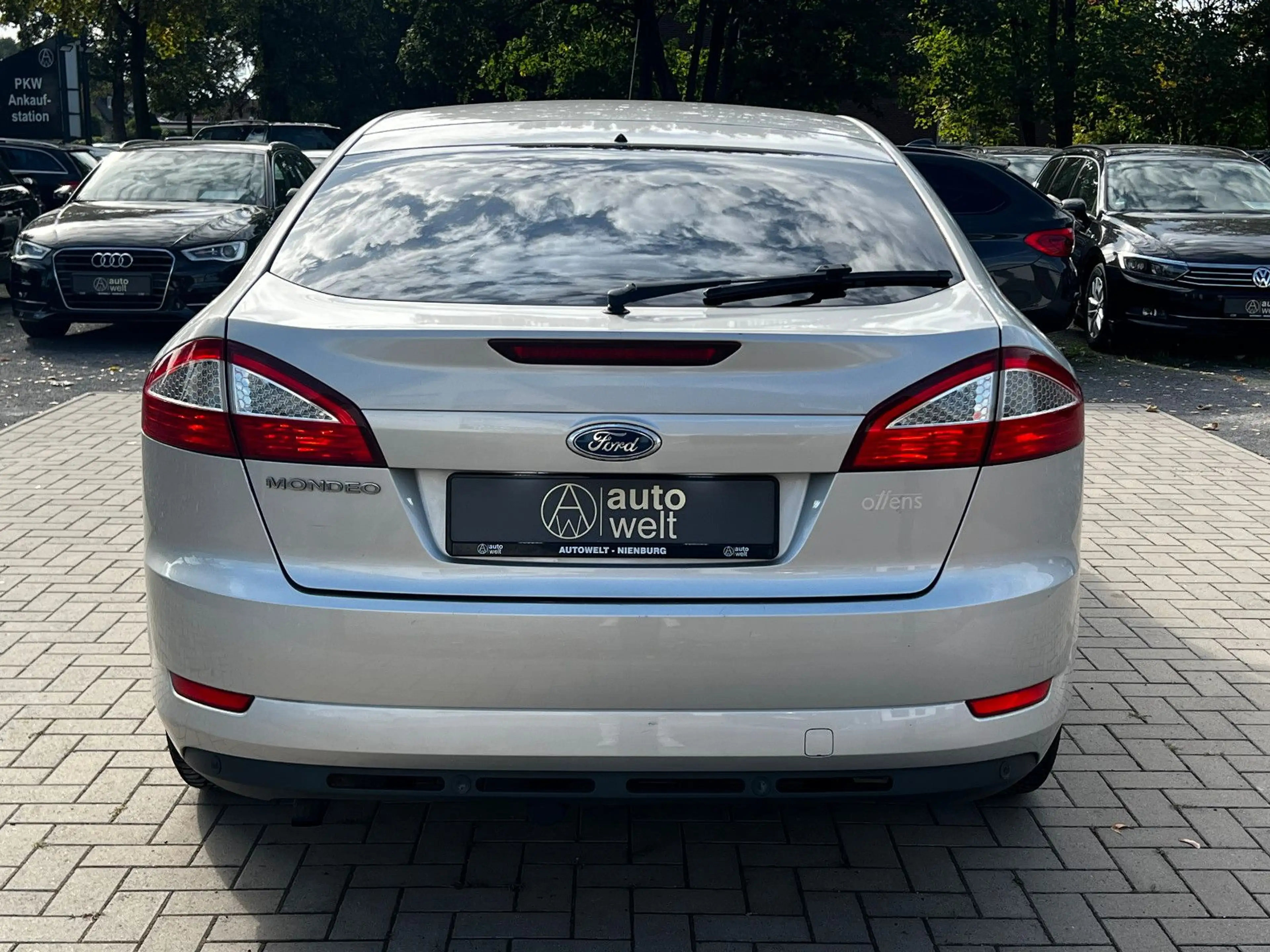 Ford Mondeo Limo 2.0, TÜV neu, Reifen neu, Klima neu — photo 4