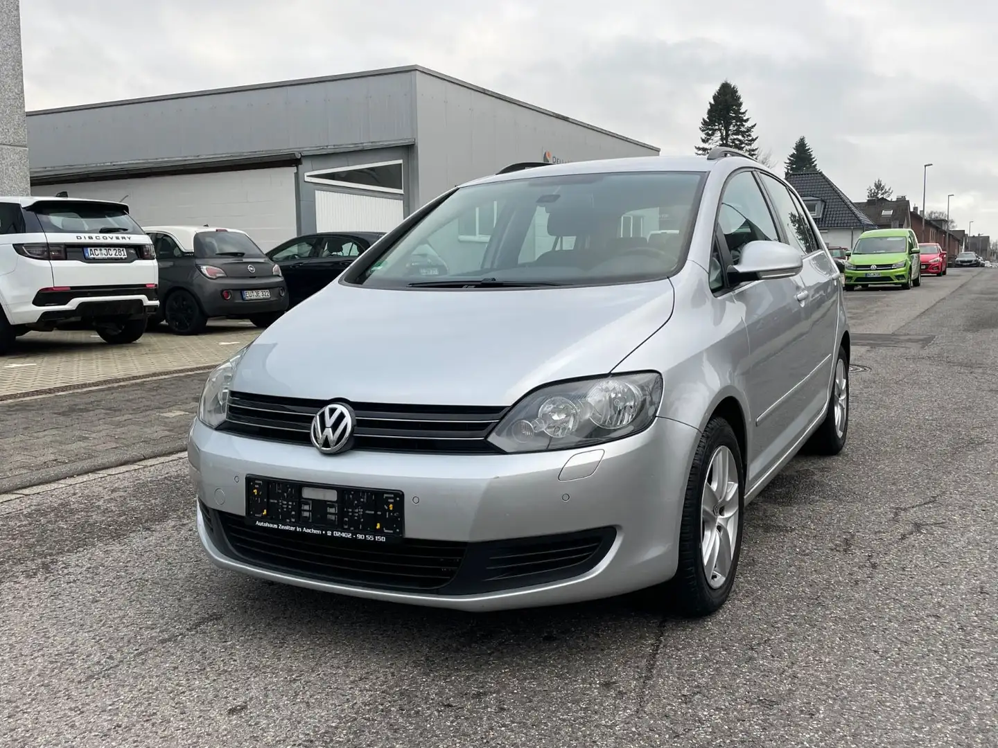Volkswagen Golf Plus VI Comfortline*1.Hand* Zilver - 2