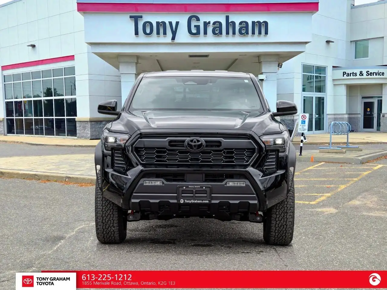 Toyota Tacoma снимка Toyota Tacoma