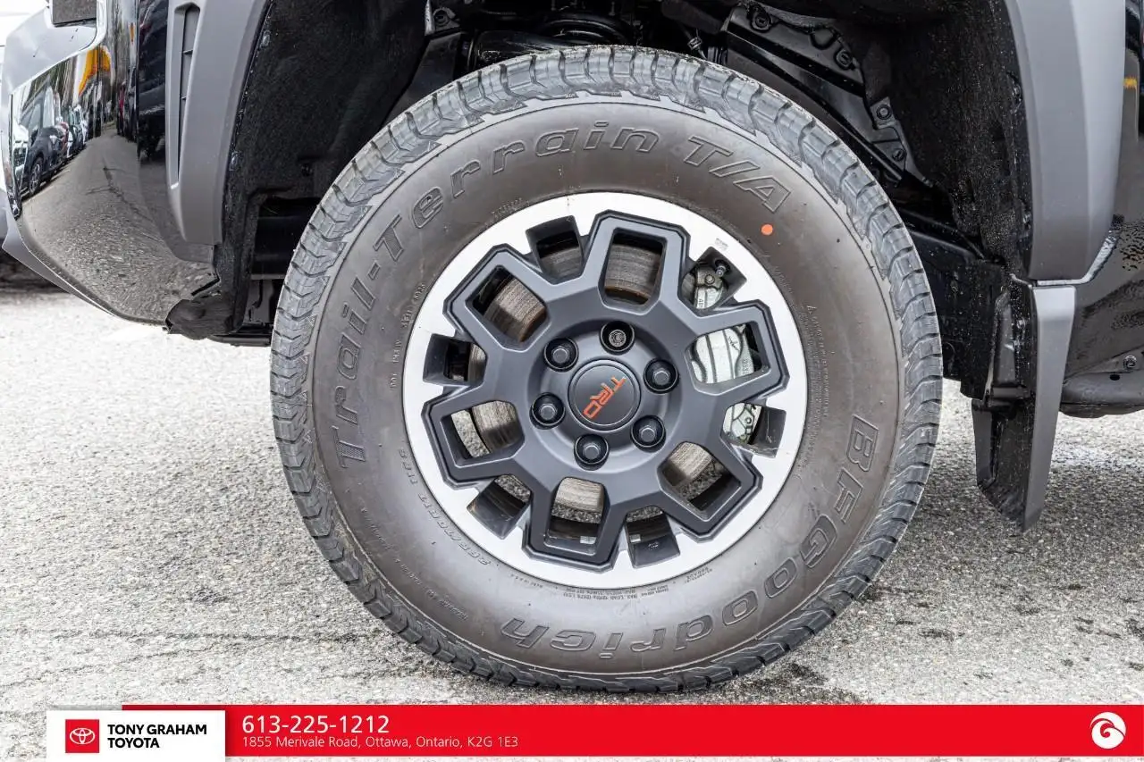 Toyota Tacoma снимка Toyota Tacoma