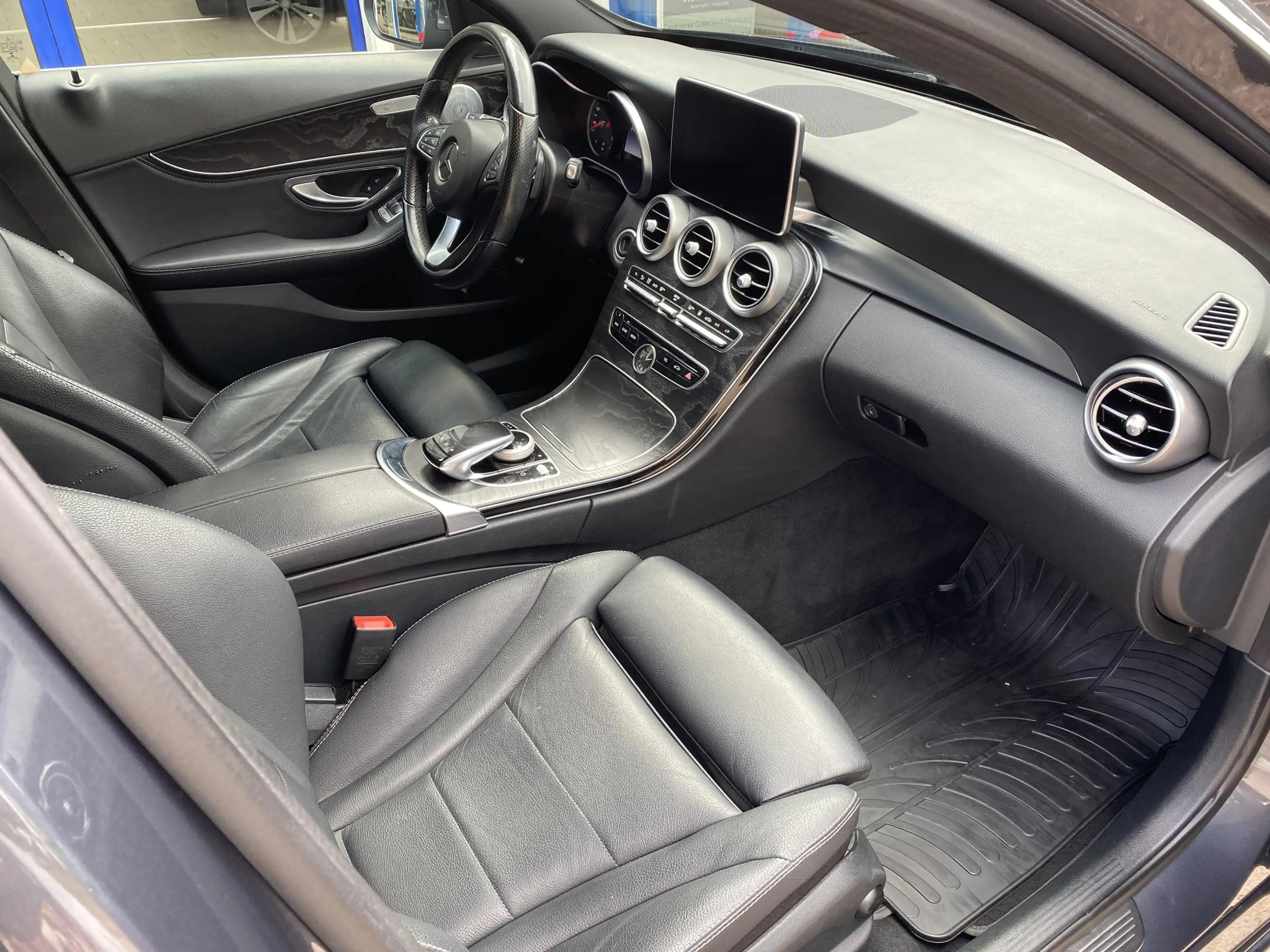 Mercedes-Benz C 350 Estate e Lease Edition Stoelverwaring / Leer / Cam — photo 10