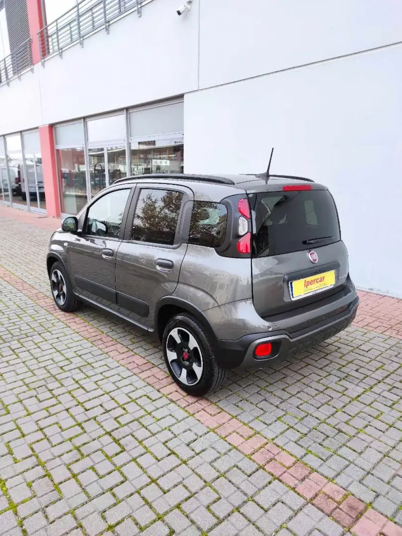 Fiat Panda Cross 1.0 HYBRID Grigio - 2