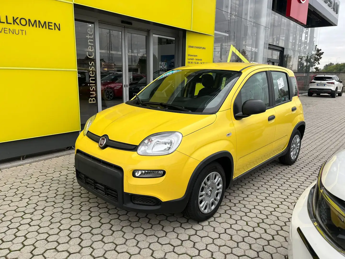 Fiat Panda 3ª serie 1.0 FireFly S&S Hybrid Giallo - 2