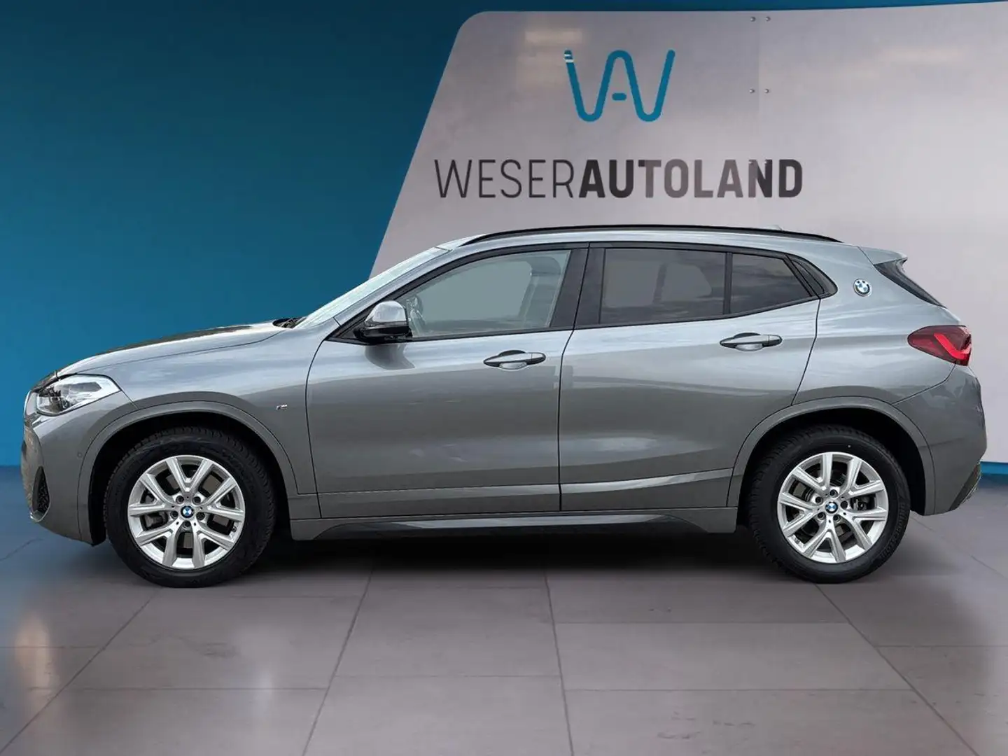 BMW X2 20i xDrive M Sport 1.HAND HUD KEYLESS NAVI Grau - 2