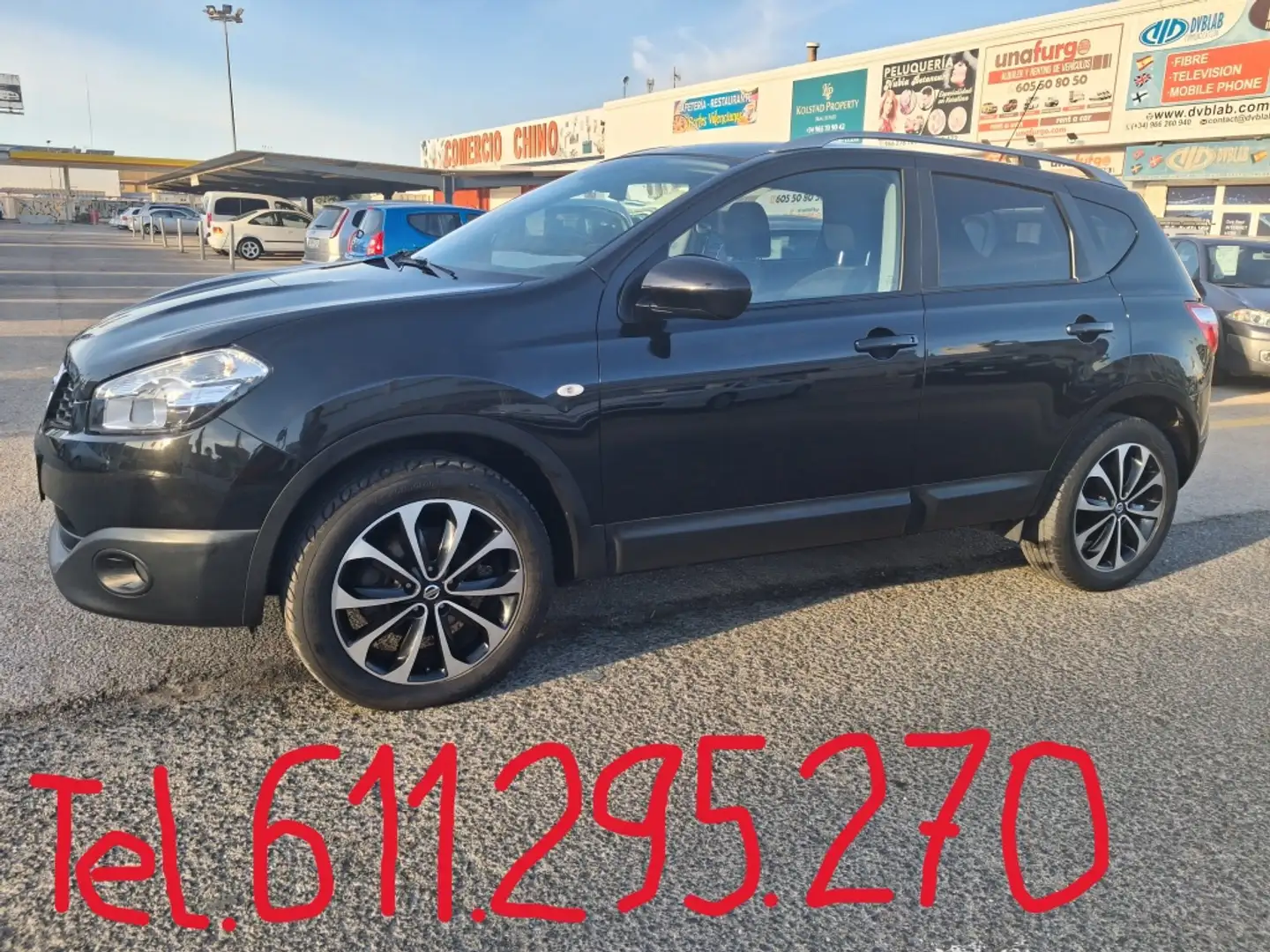 Nissan Qashqai 2.0dCi Acenta 4x4 A/T Schwarz - 2