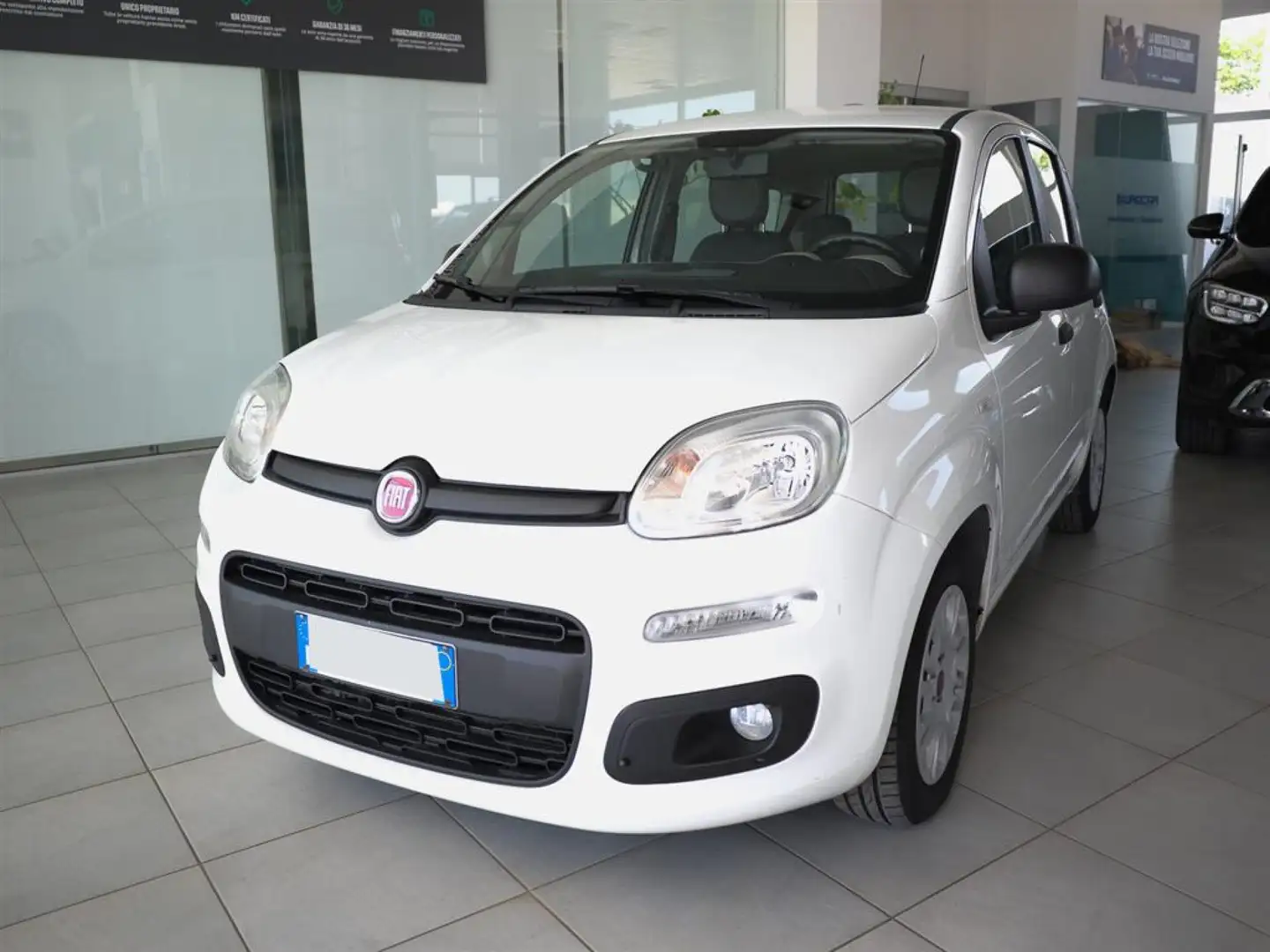 Fiat Panda 1.3 mjt 95 cv  Easy 36 mesi di garanzia Bianco - 1