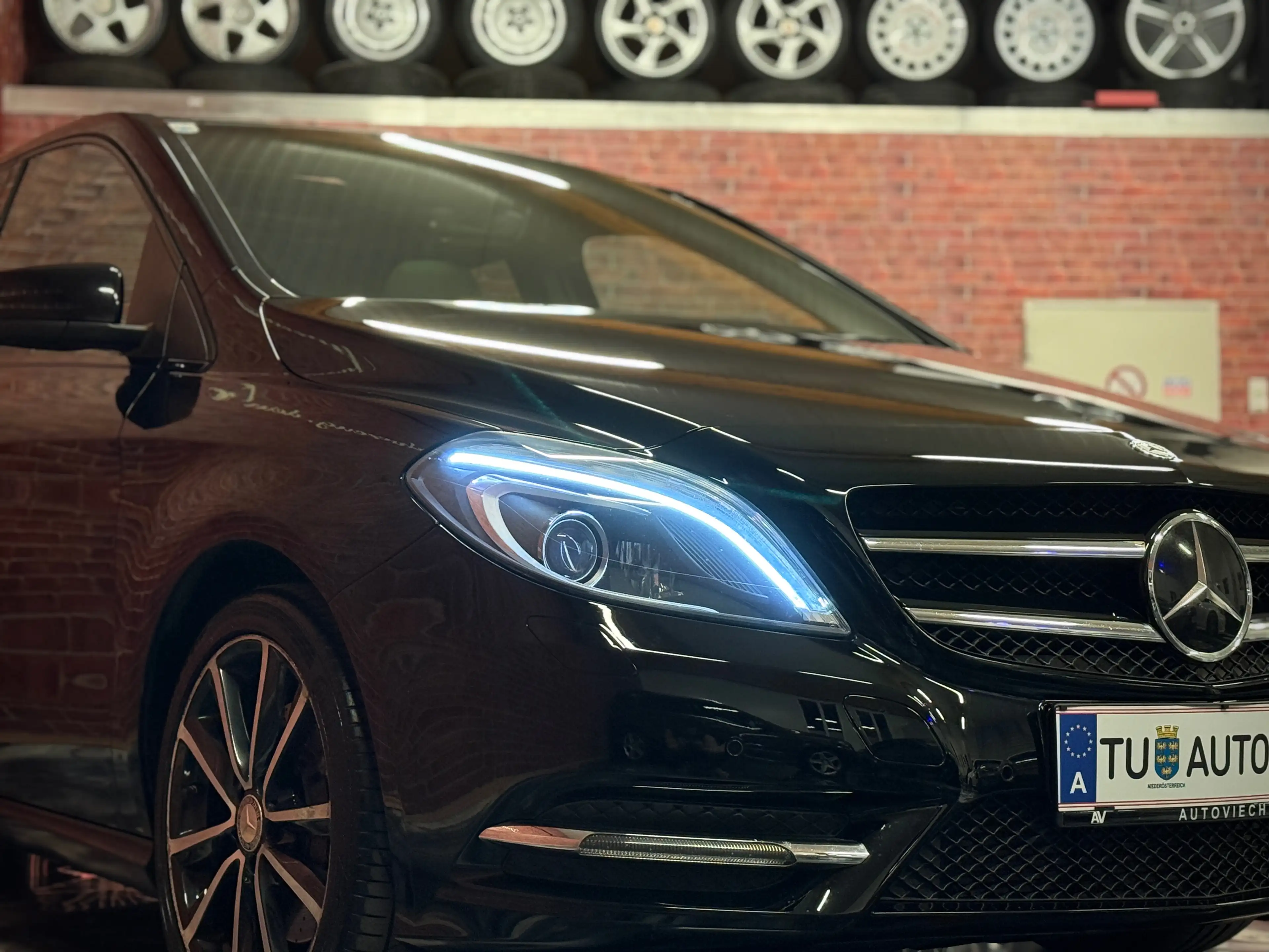 Mercedes-Benz B 220 B 220 4Matic*Vollausstattung*1Besitz* — photo 7